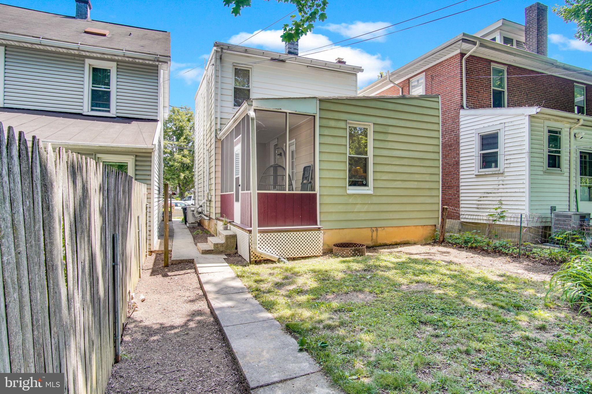 LEMOYNE BOROUGH - Residential
