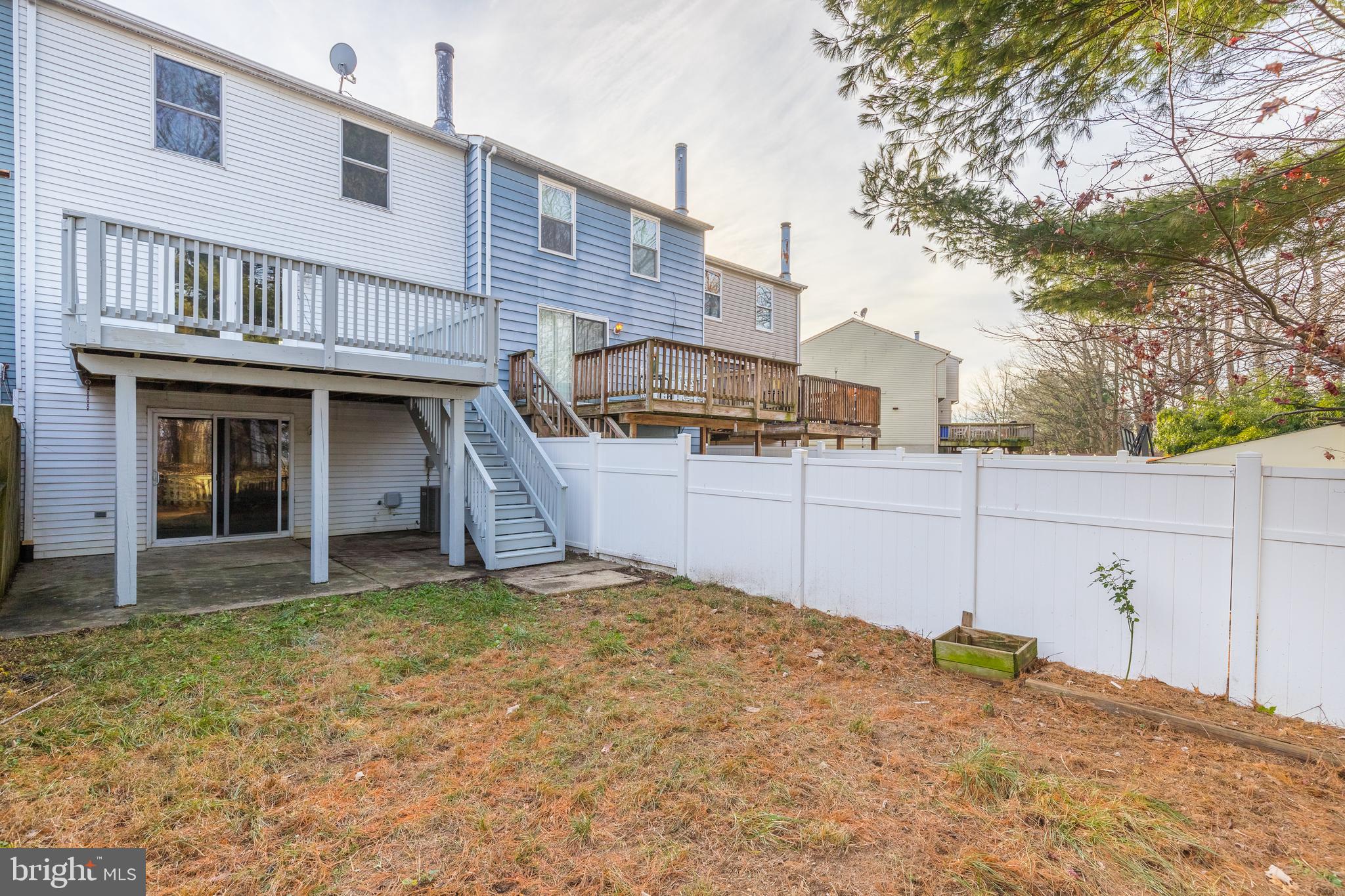 WOODBRIDGE CENTER - Residential