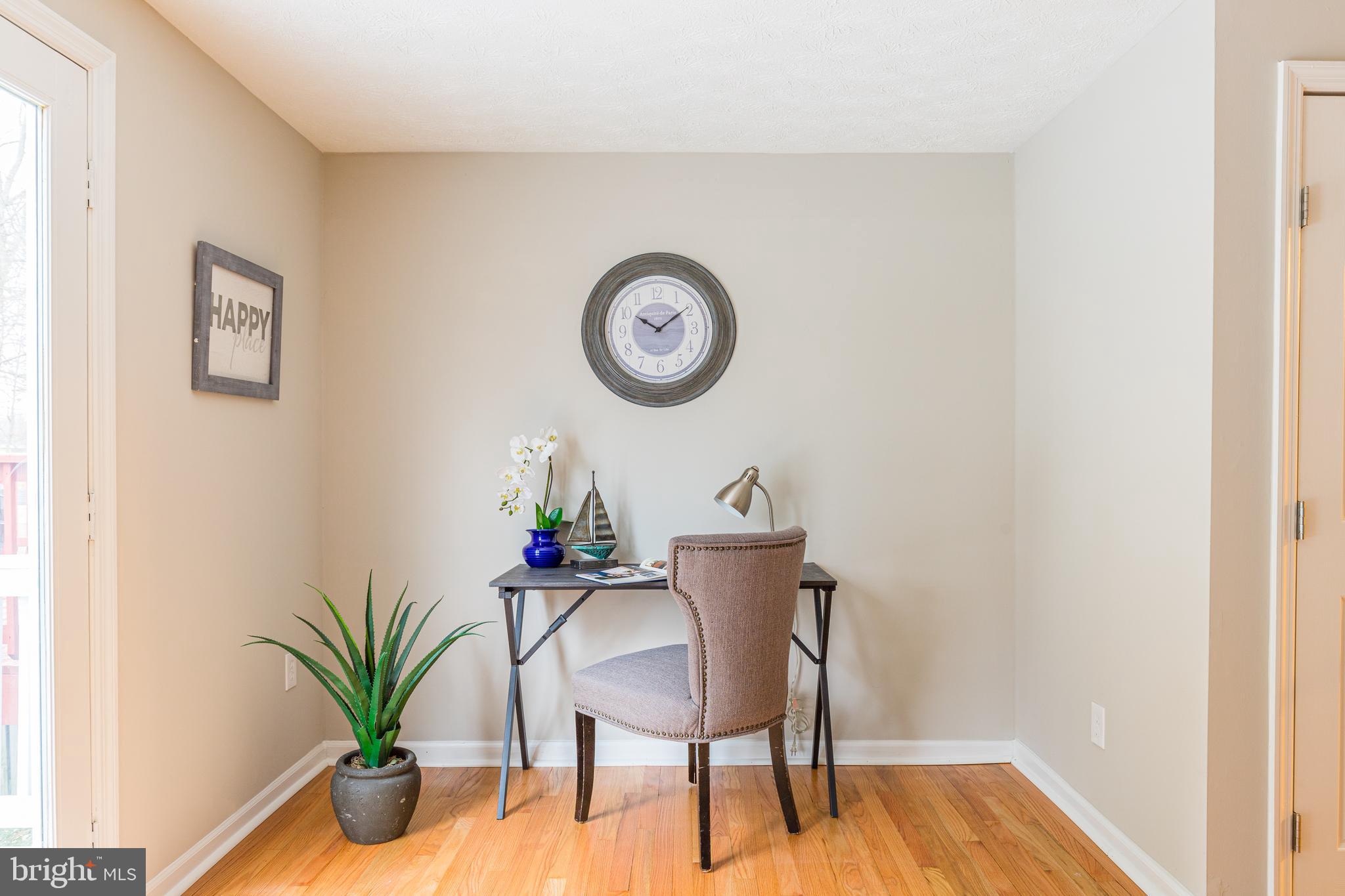 WOODBRIDGE CENTER - Residential