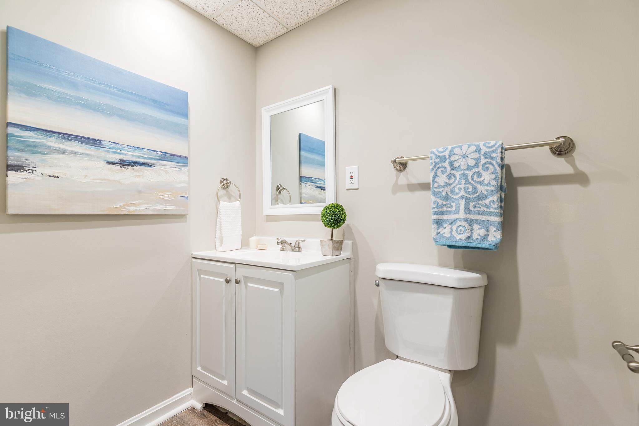 WOODBRIDGE CENTER - Residential