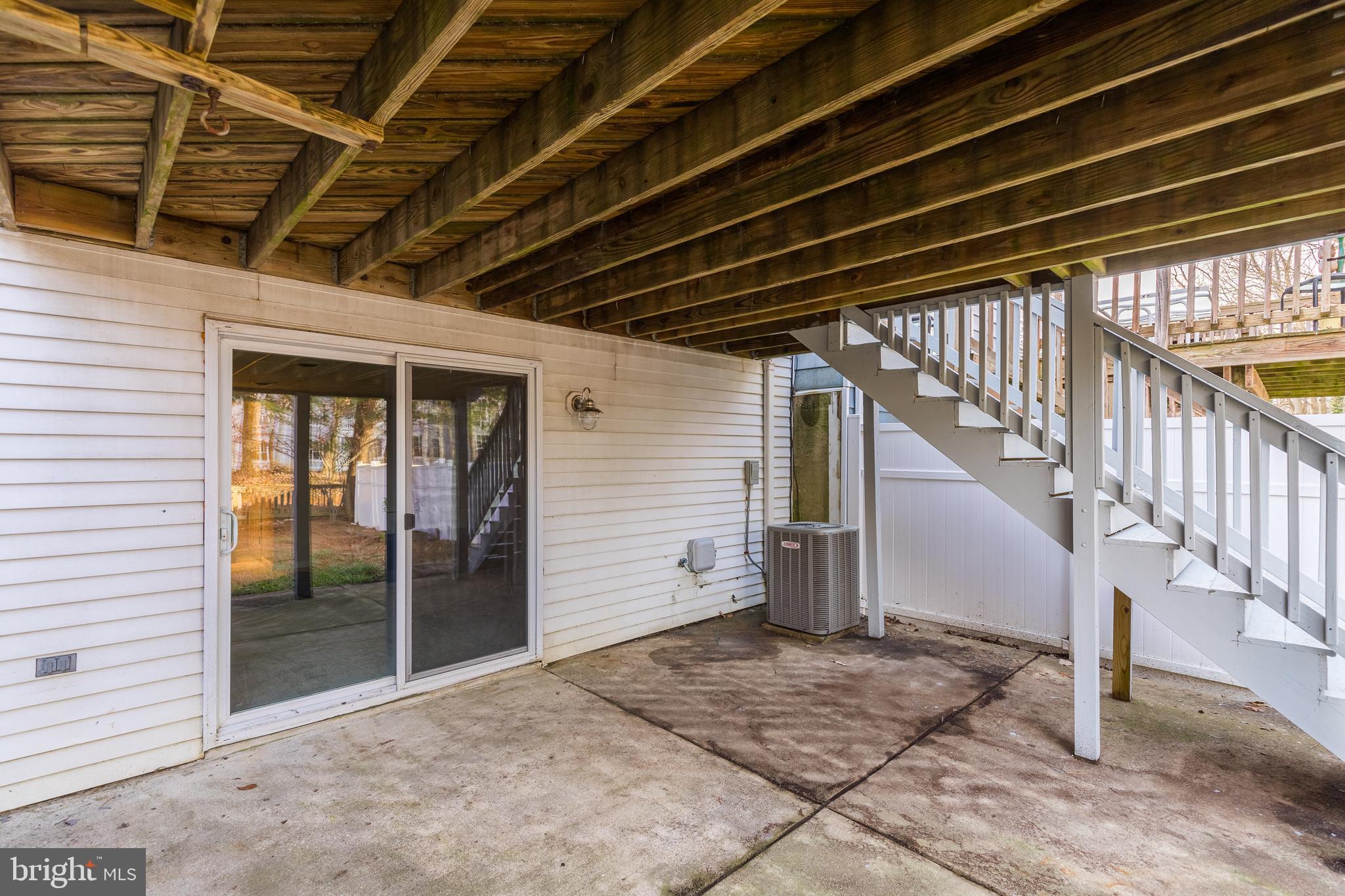 WOODBRIDGE CENTER - Residential