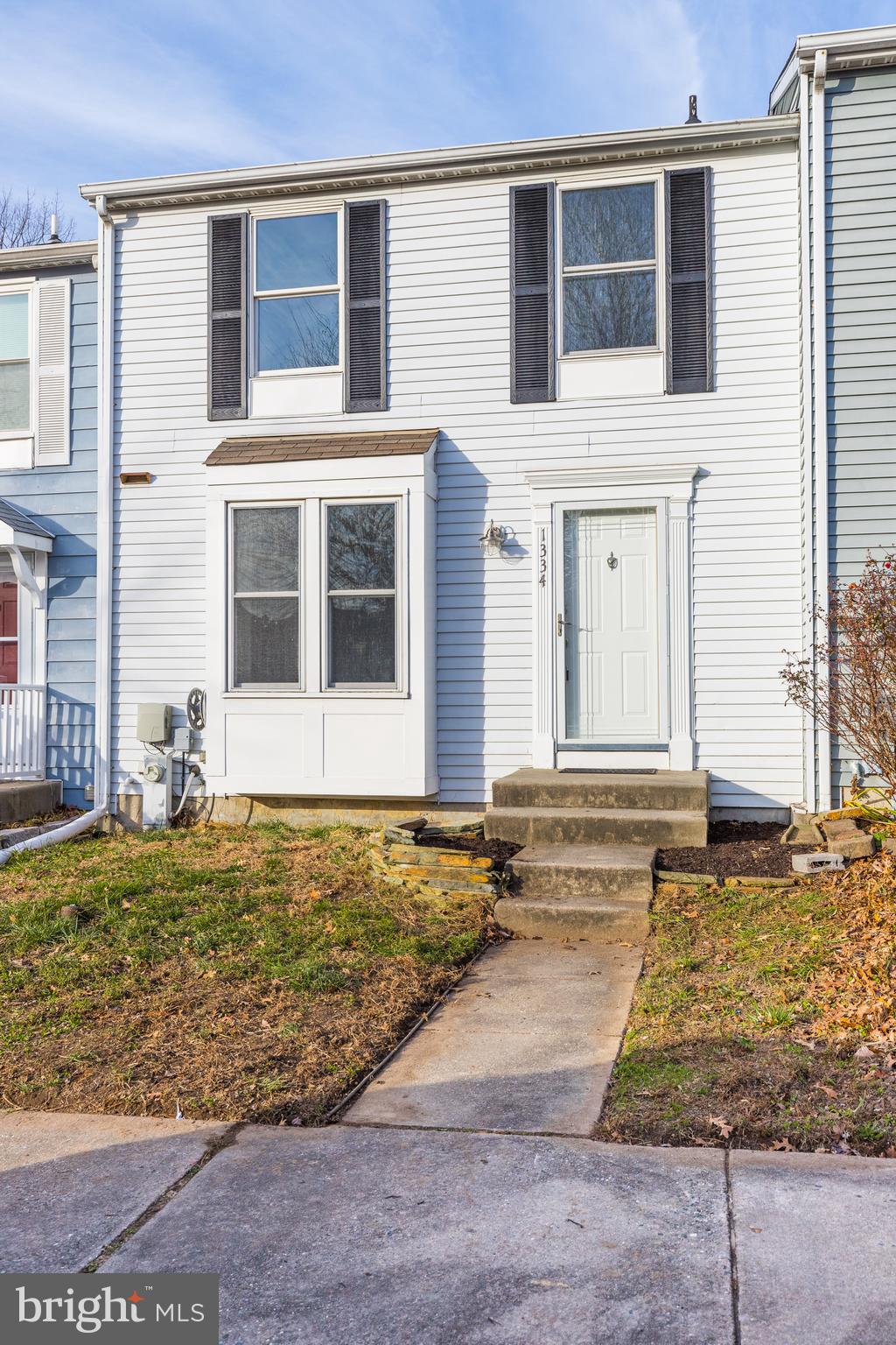 WOODBRIDGE CENTER - Residential