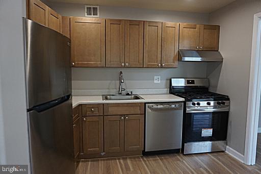 NORTH CRK PLACE - Residential Lease