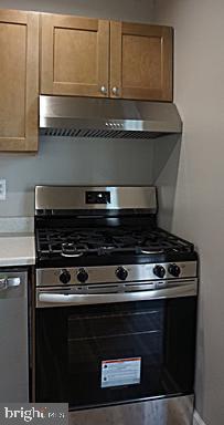 NORTH CRK PLACE - Residential Lease