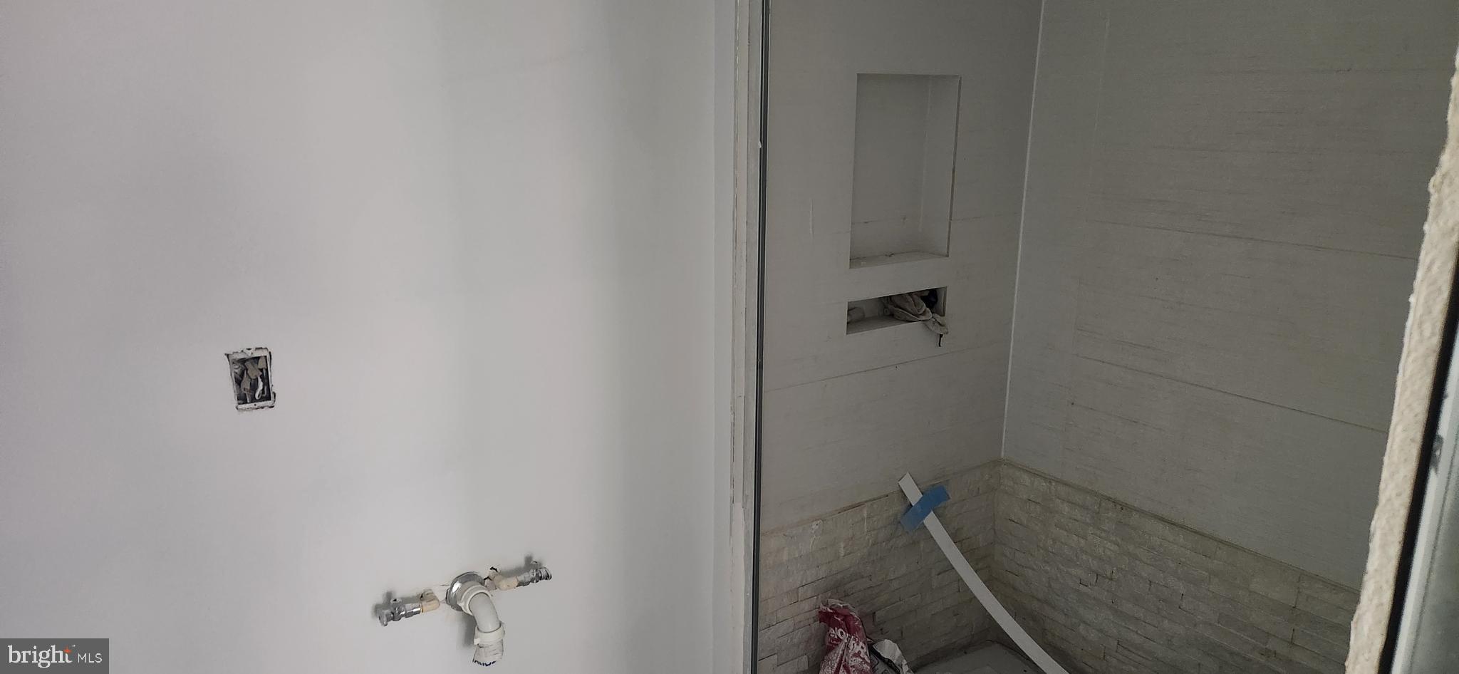 2422 17TH STREET NW 207