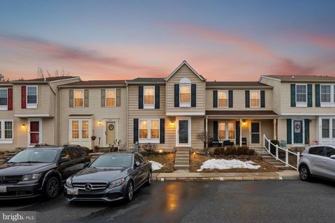Townhouse For Sale - 236 Lodgecliff Court<br/> ABINGDON, MD 21009