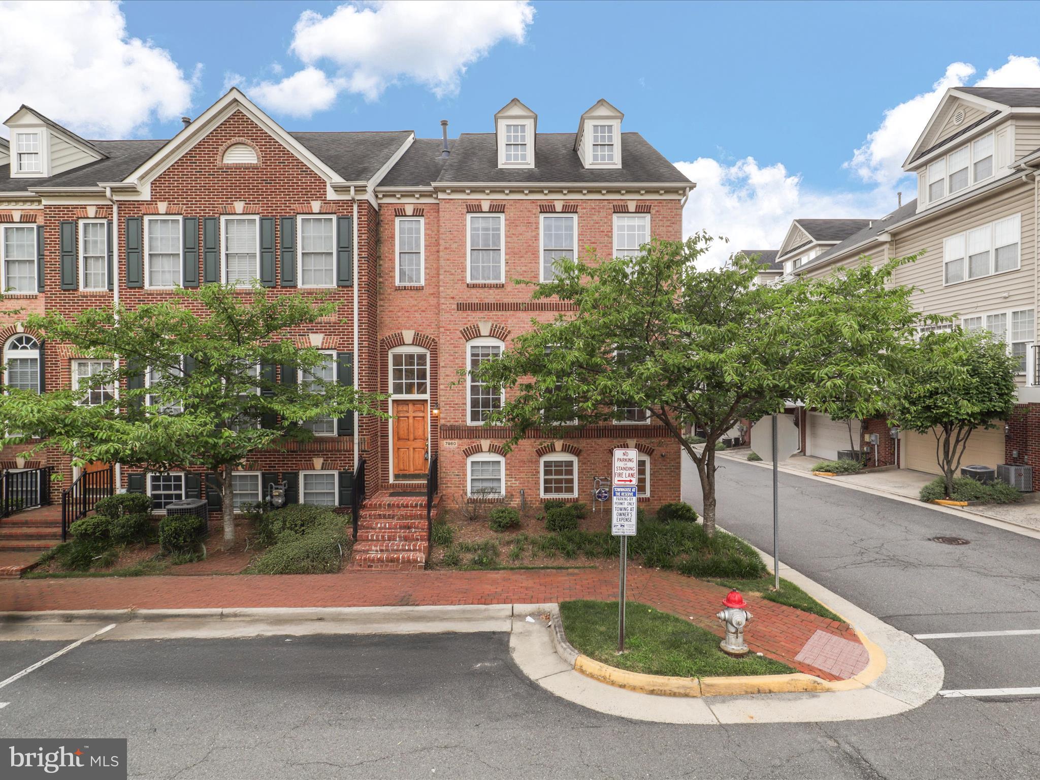 7980 VIGNE COURT