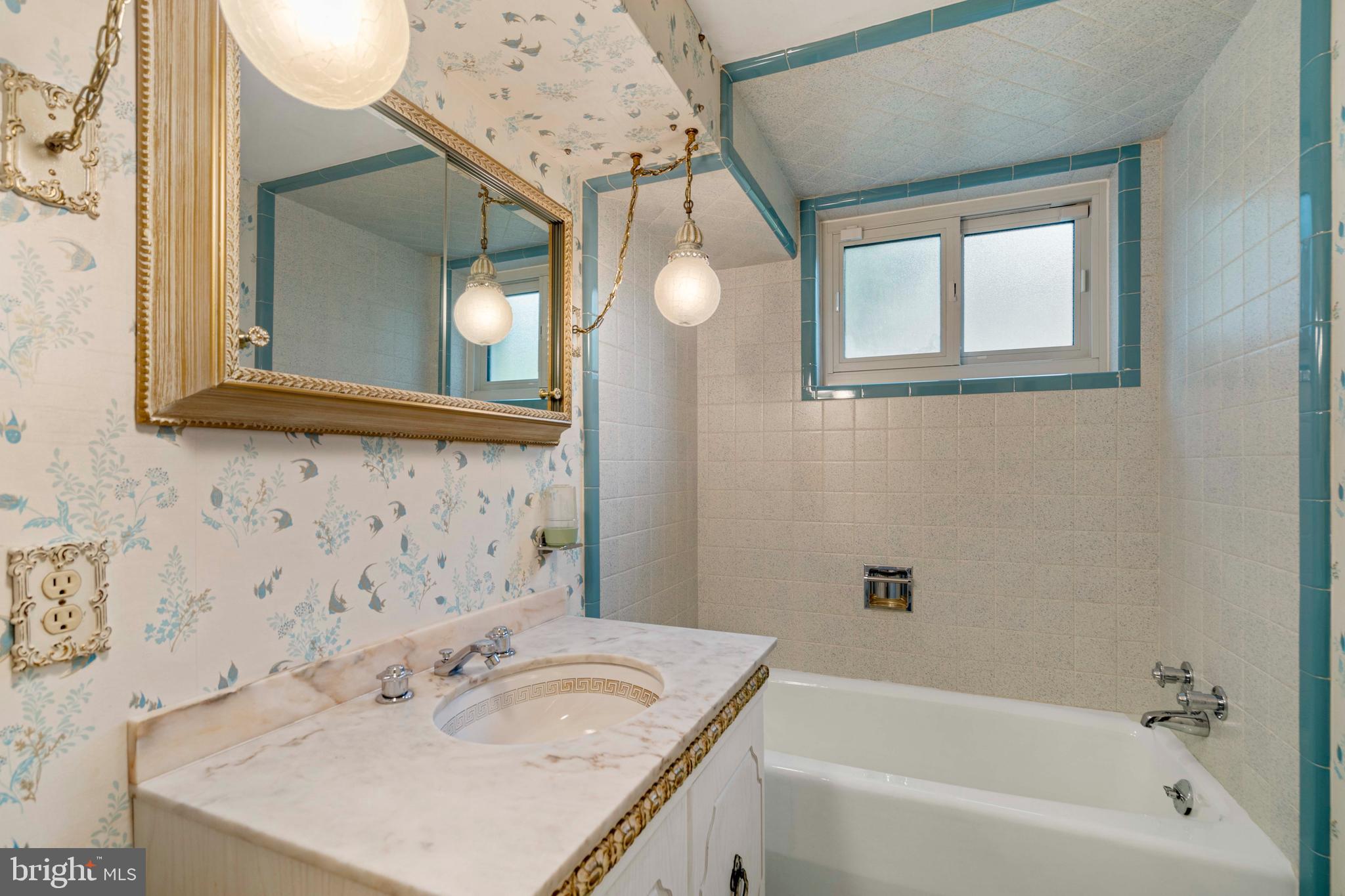 PARKLAWN - Residential