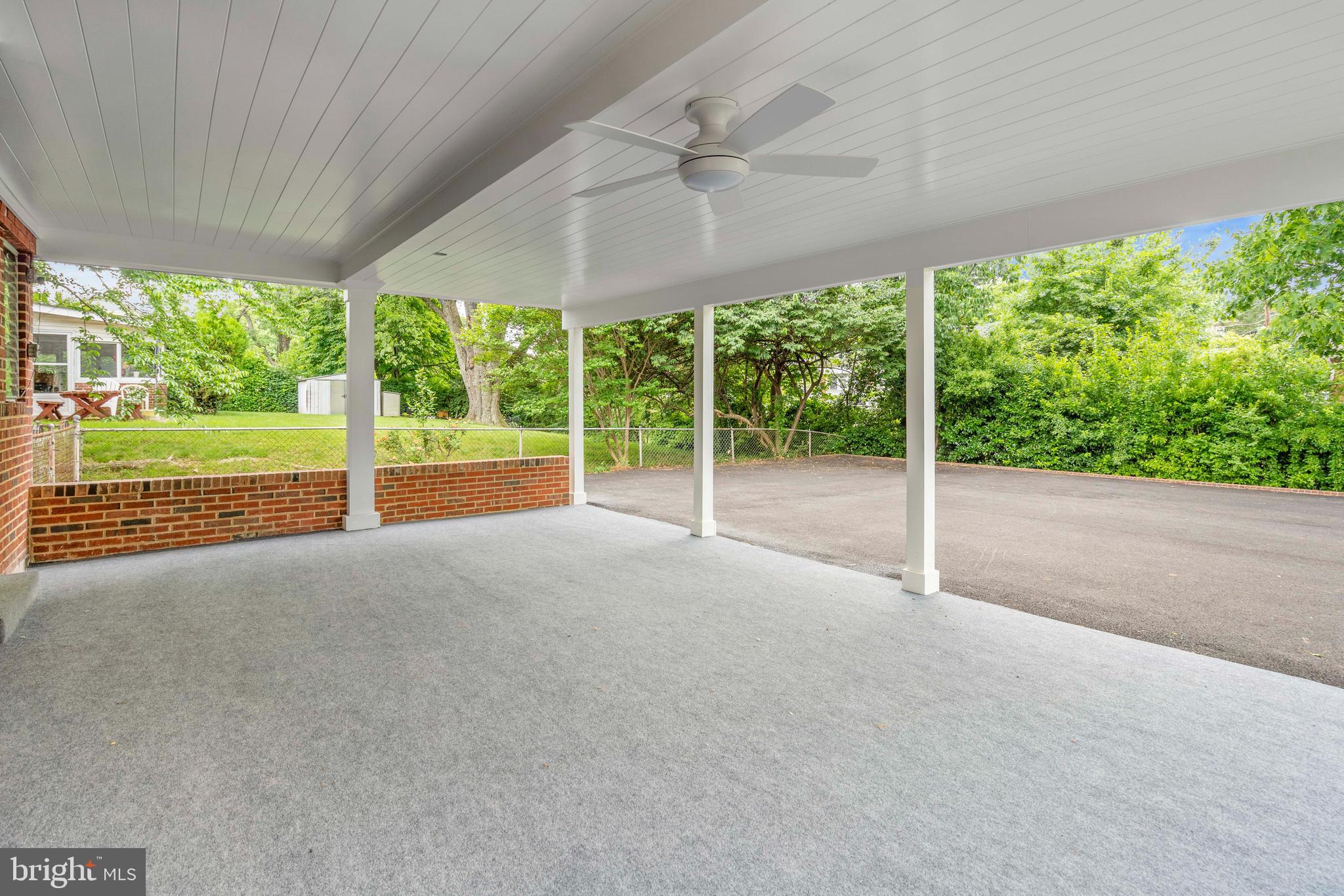 PARKLAWN - Residential