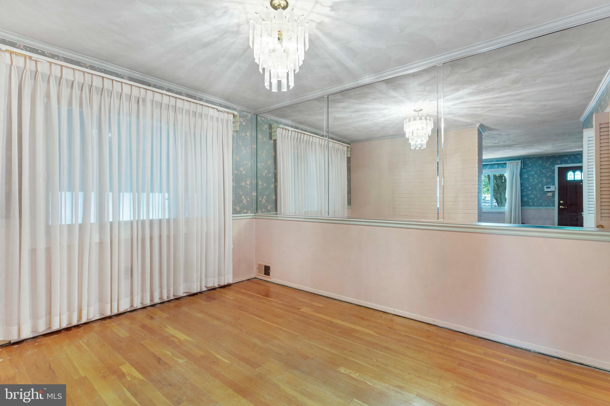 PARKLAWN - Residential