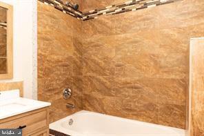 FRANKFORD - Residential Lease