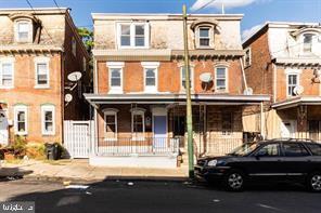 FRANKFORD - Residential Lease