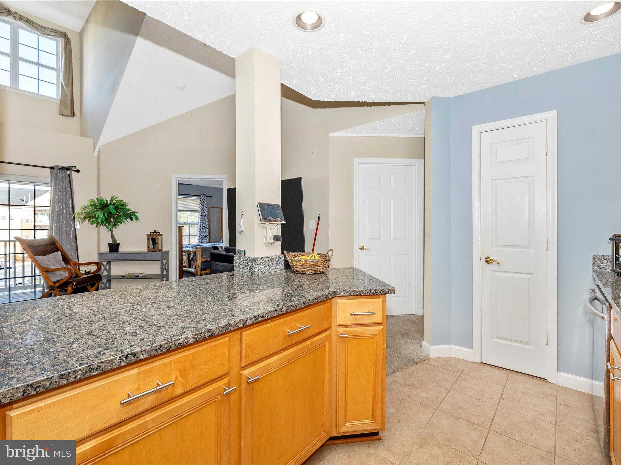 SPRING RIDGE - Residential