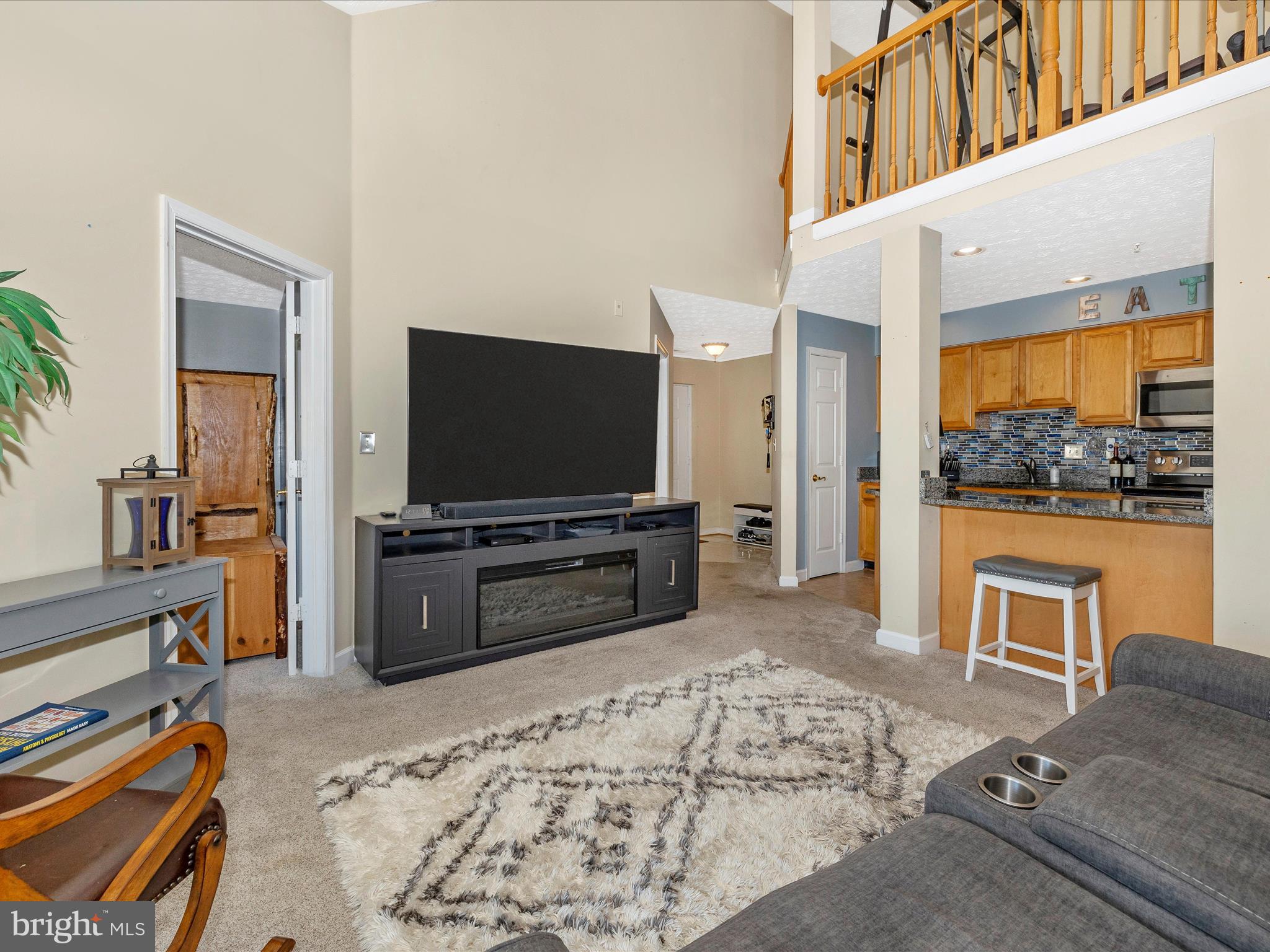 SPRING RIDGE - Residential