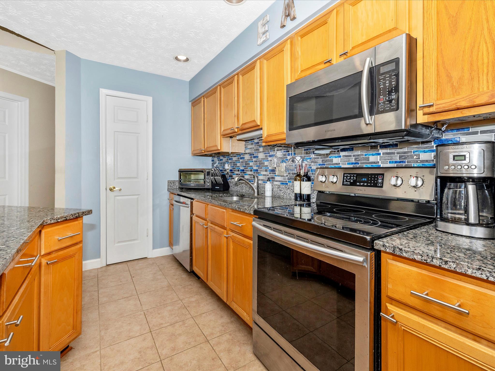 SPRING RIDGE - Residential