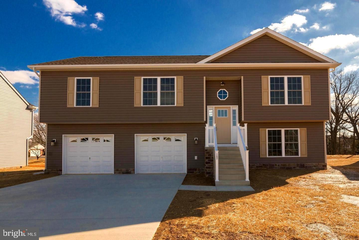 BENTWOOD ESTATES - Residential