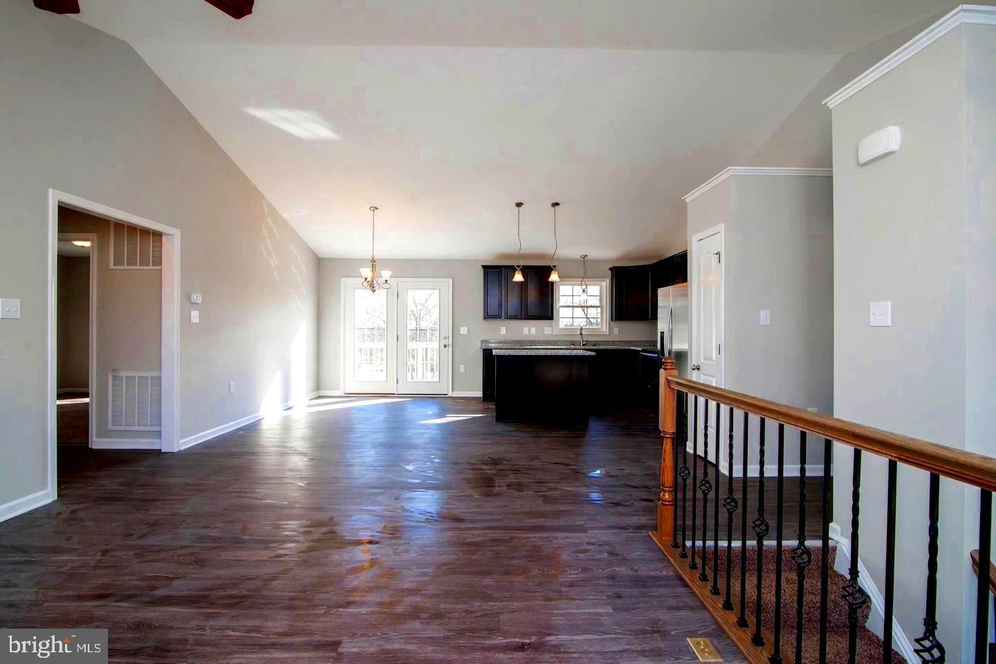 BENTWOOD ESTATES - Residential