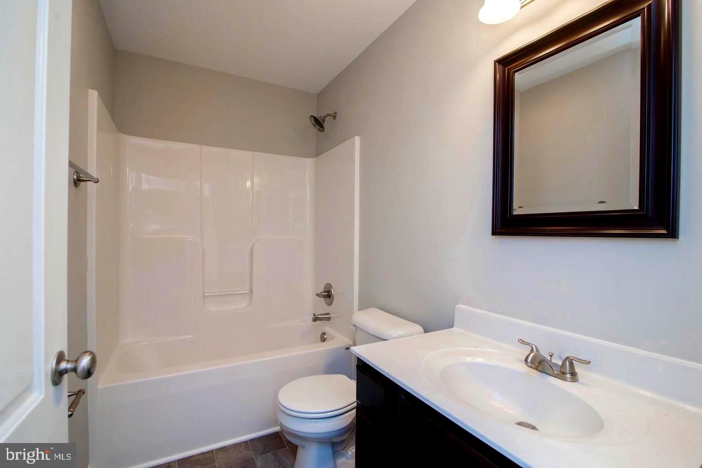 BENTWOOD ESTATES - Residential