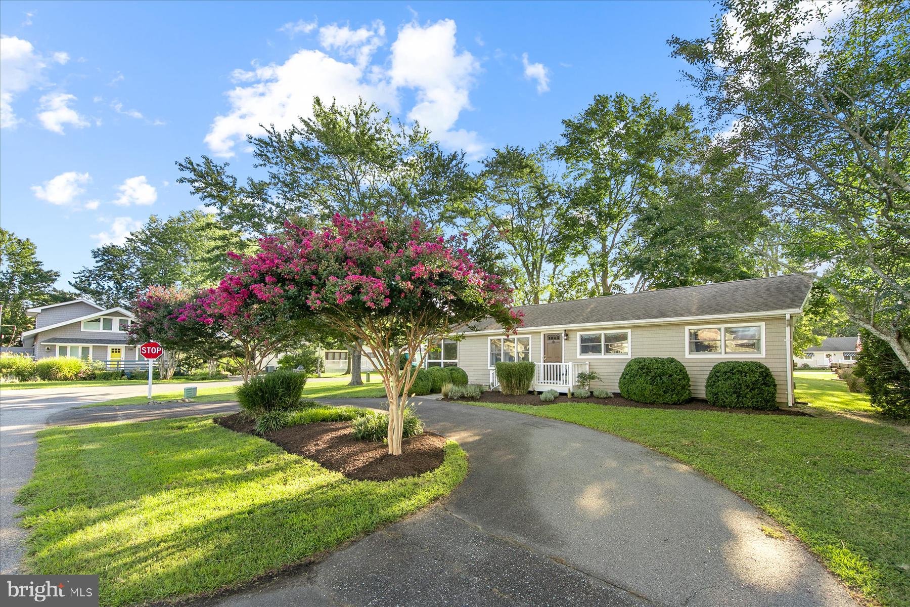 601 PAGET COURT