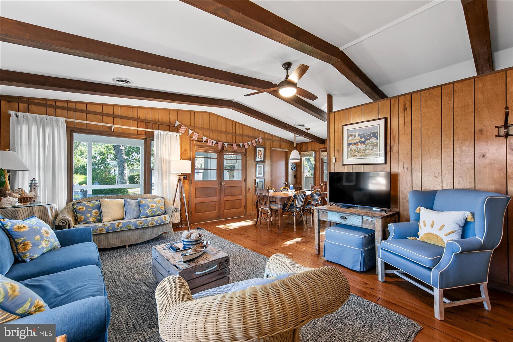 601 PAGET COURT