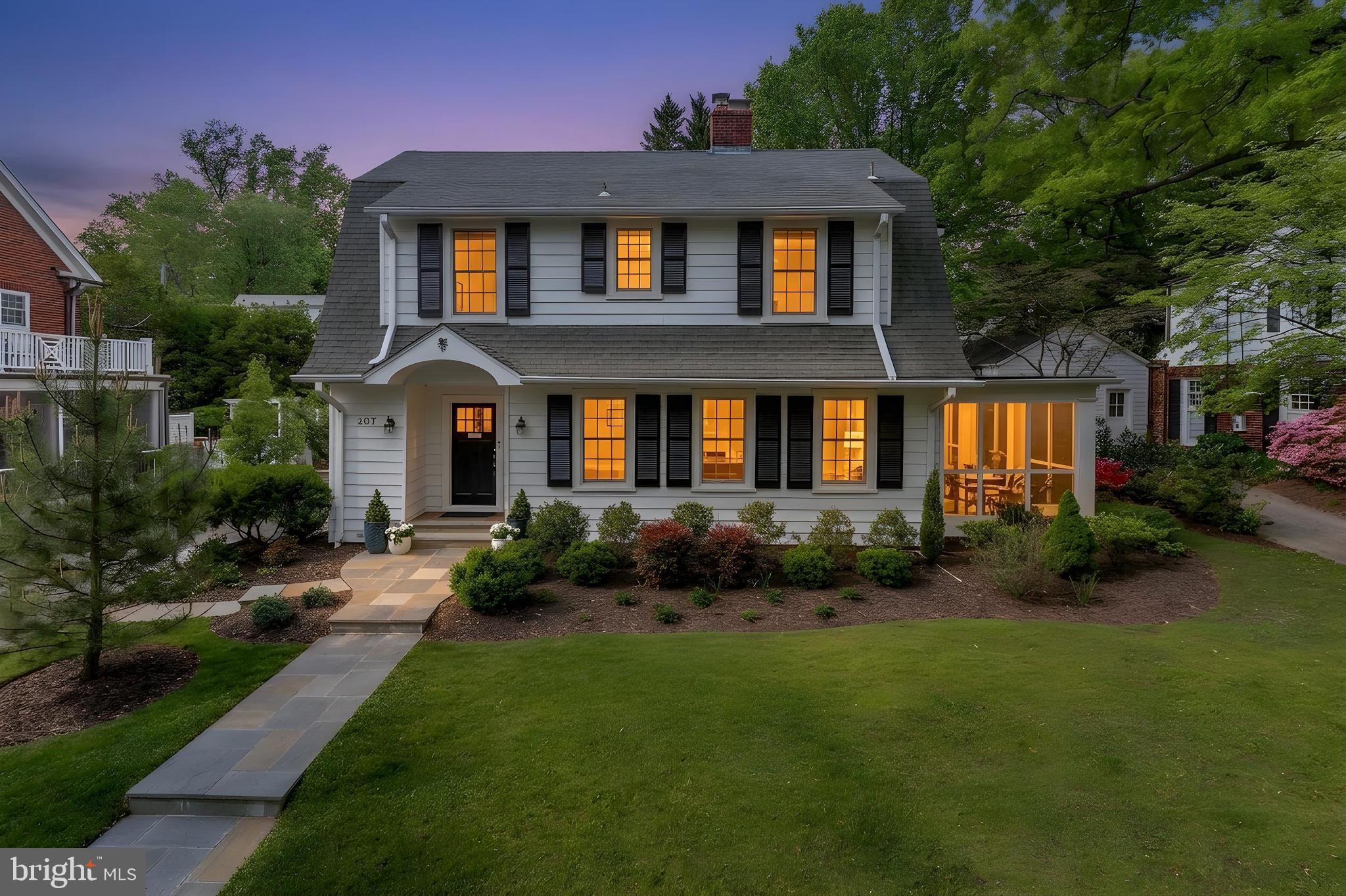 CHEVY CHASE VILLAGE - Residential