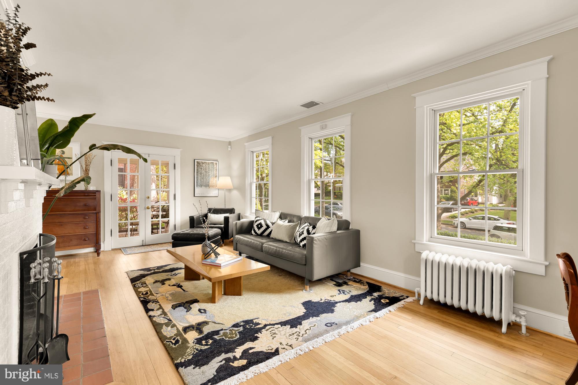 CHEVY CHASE VILLAGE - Residential