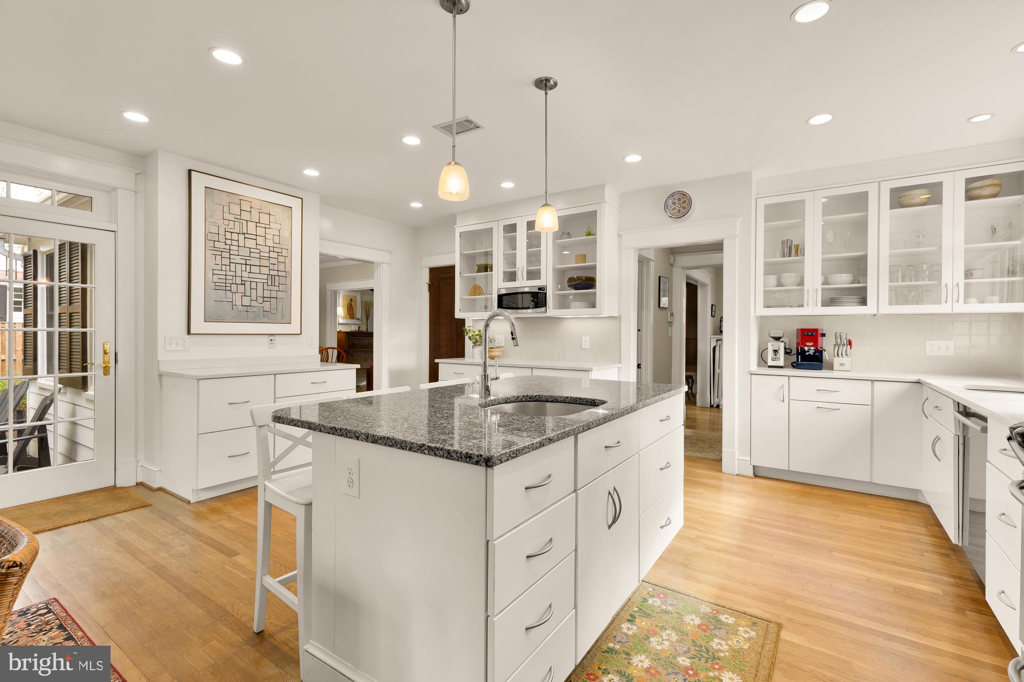CHEVY CHASE VILLAGE - Residential