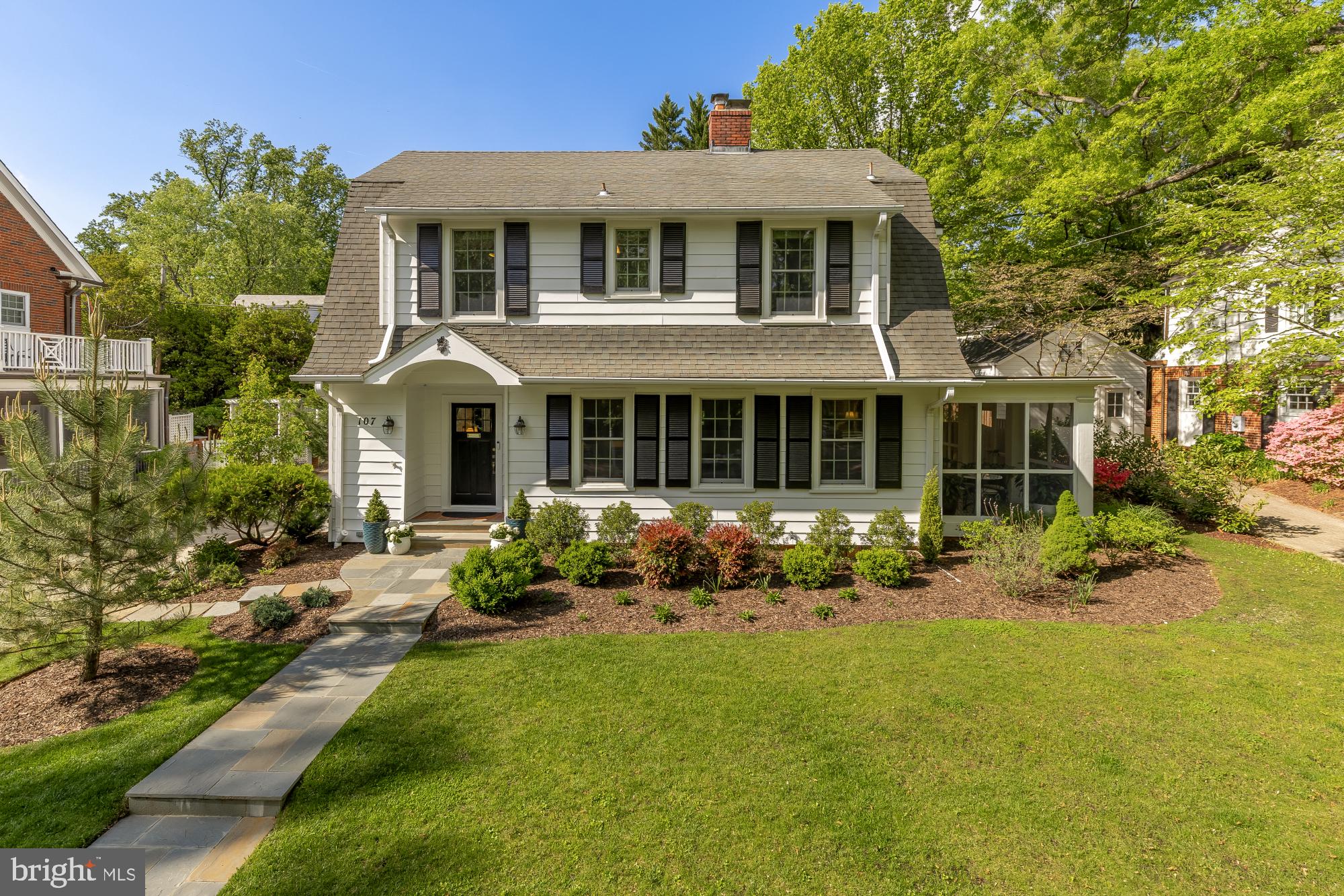 CHEVY CHASE VILLAGE - Residential