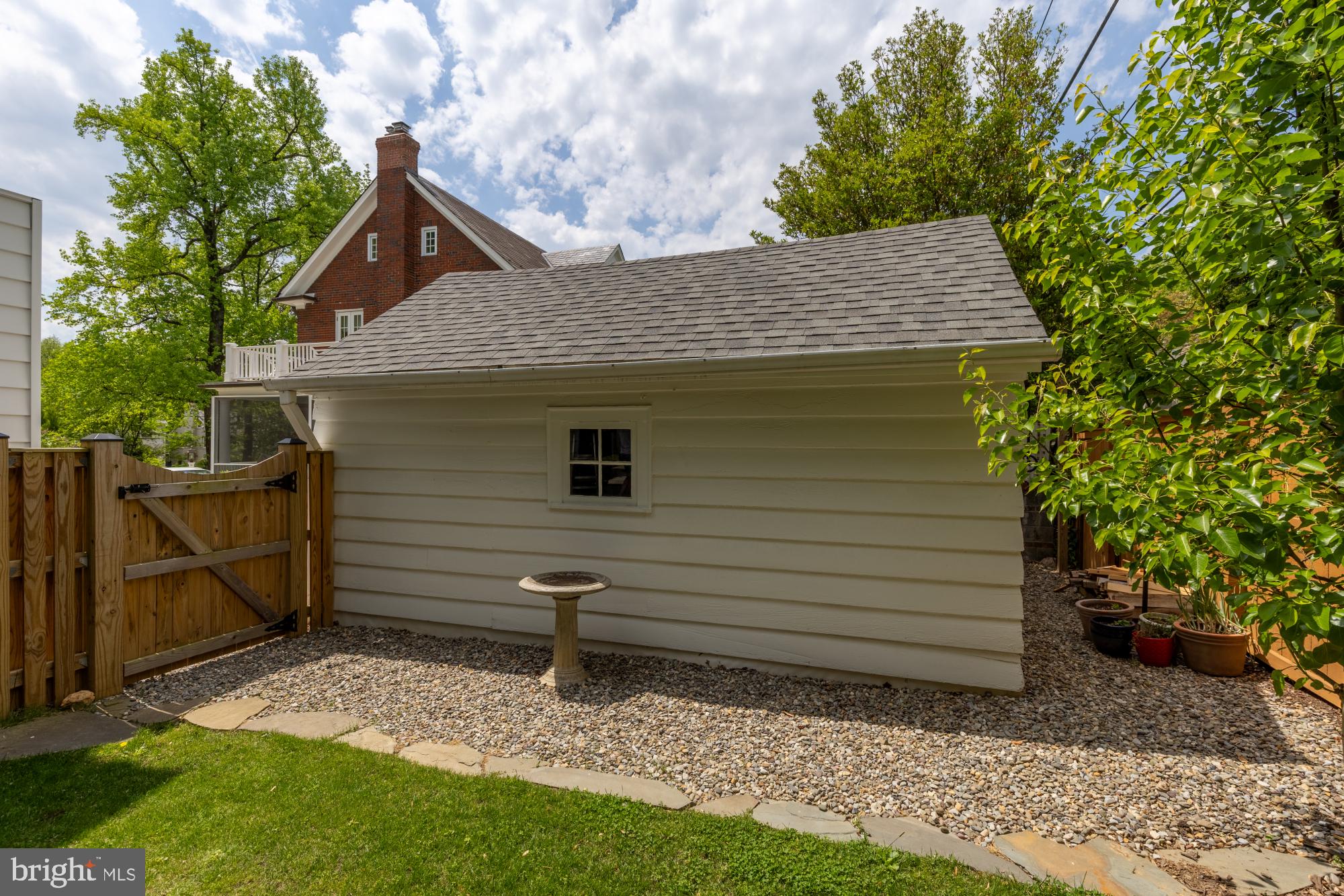 CHEVY CHASE VILLAGE - Residential