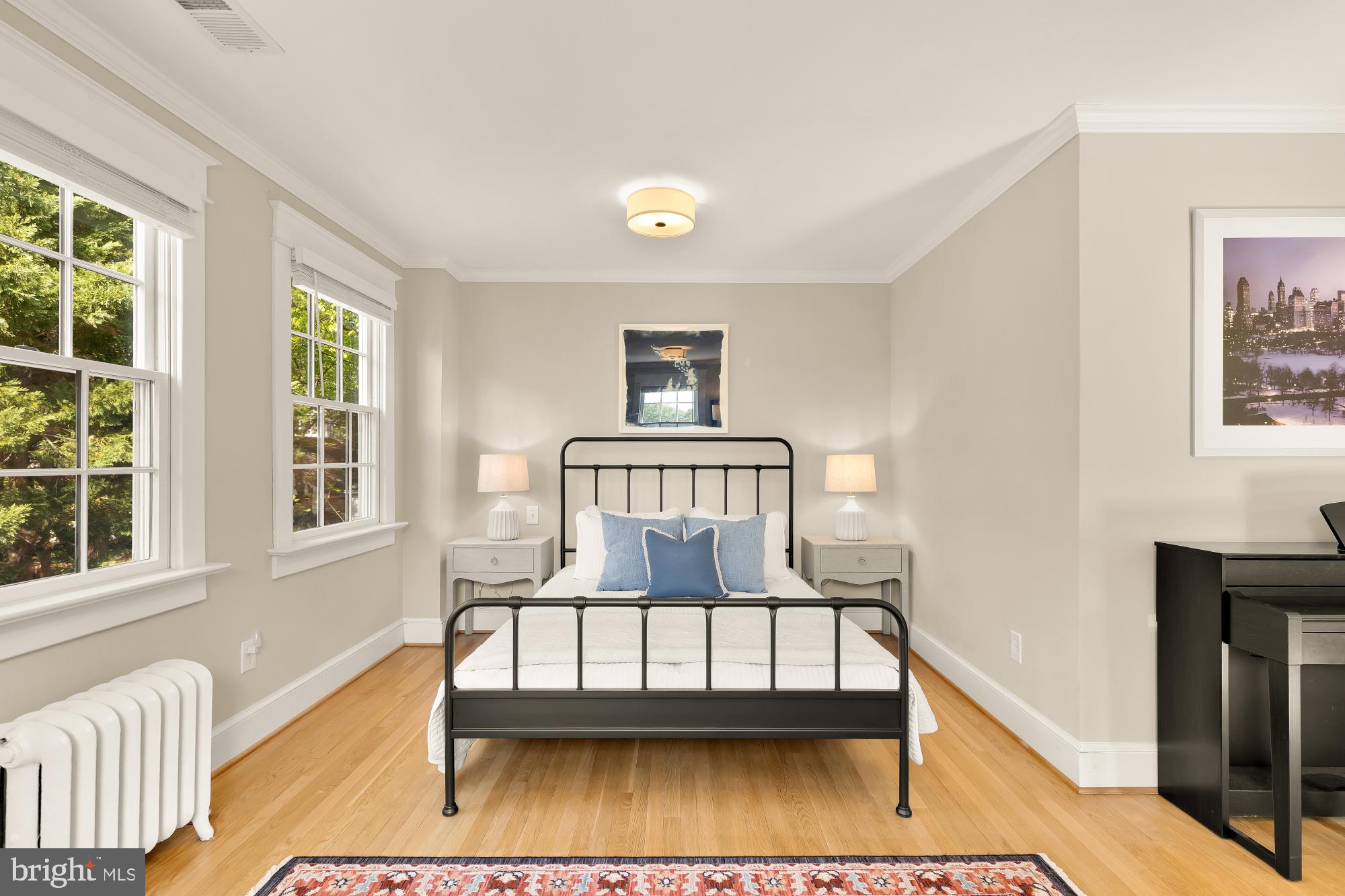 CHEVY CHASE VILLAGE - Residential