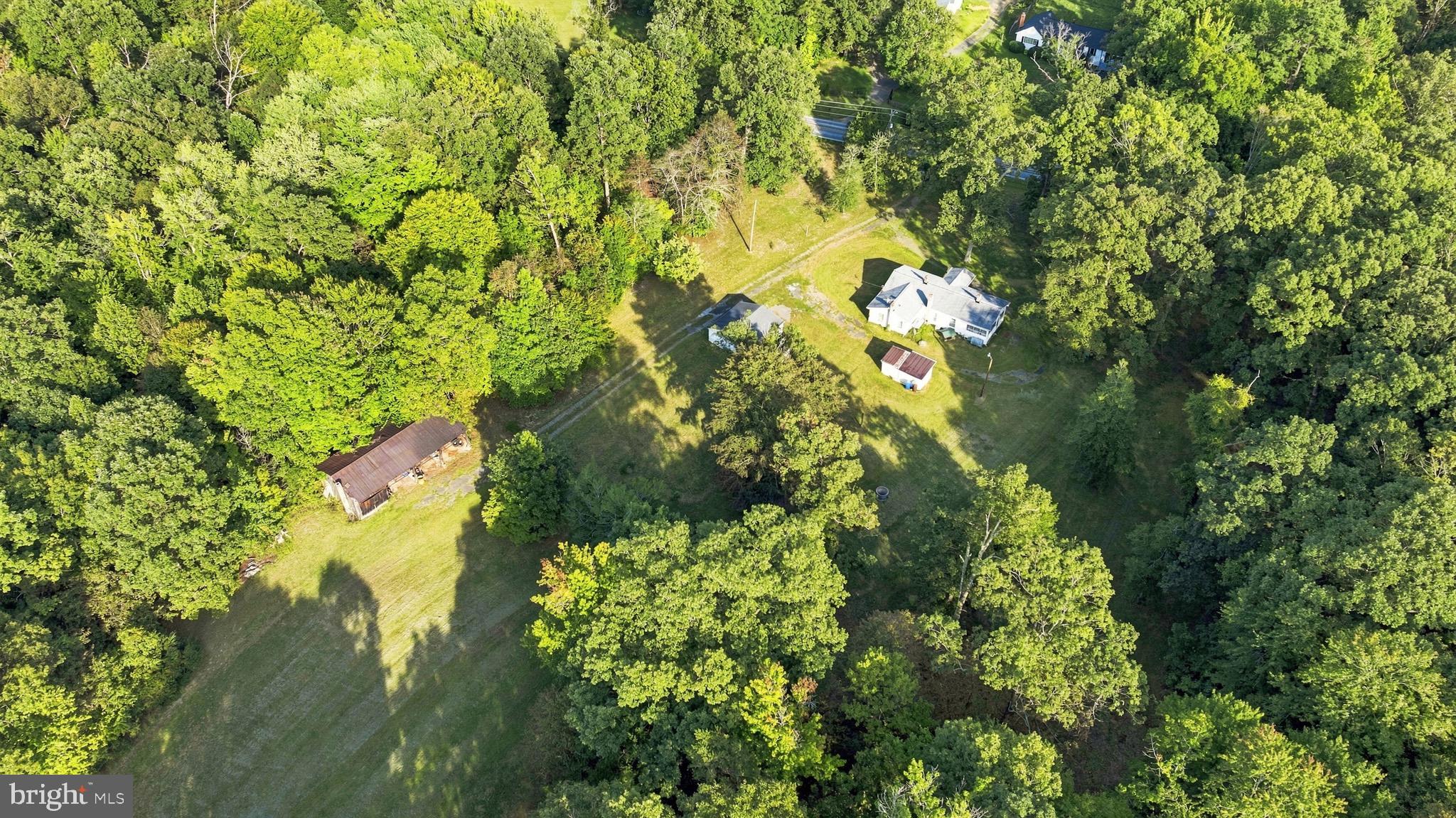 8585 PENNS HILL ROAD
