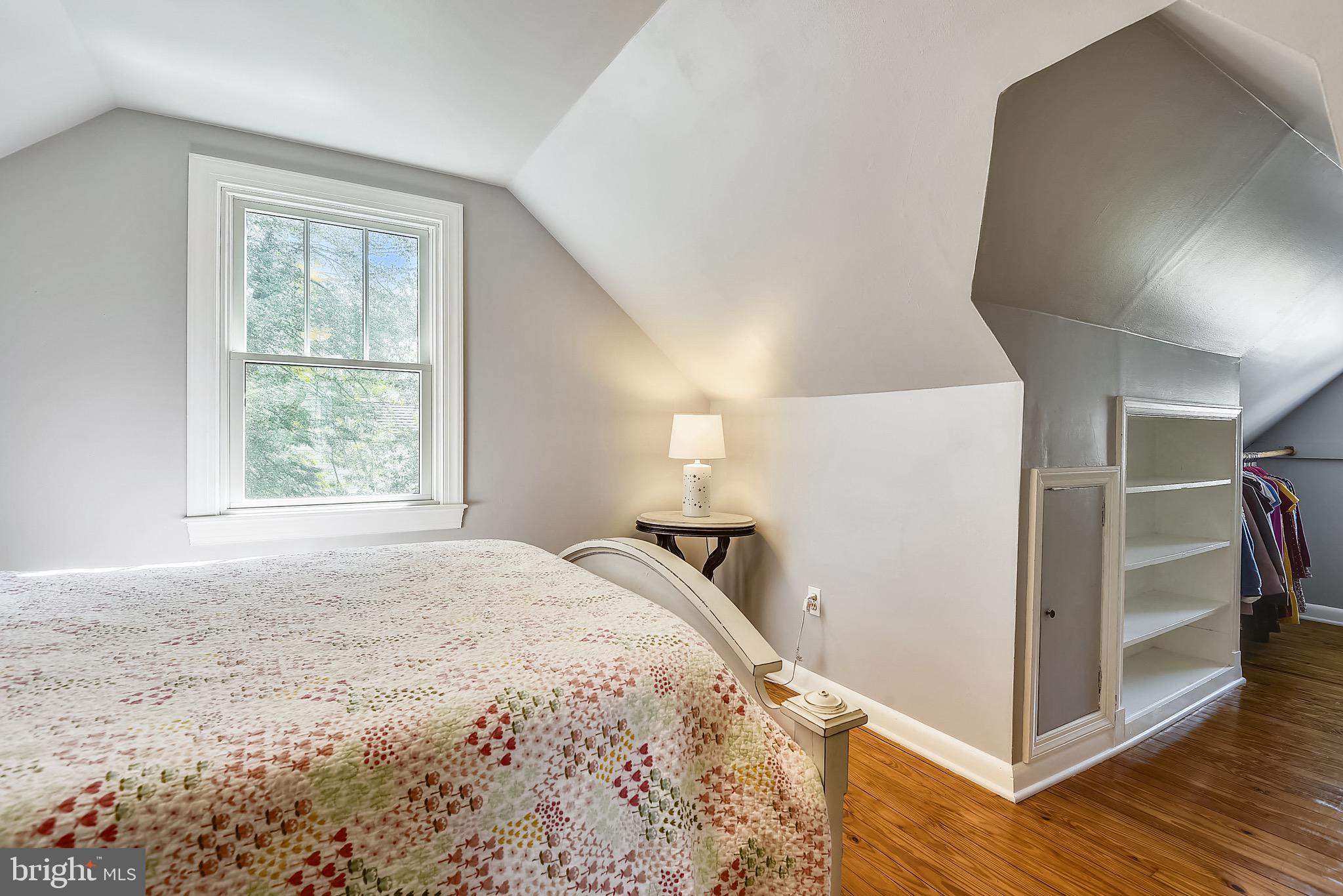 LONGVIEW ON MAGOTHY - Residential