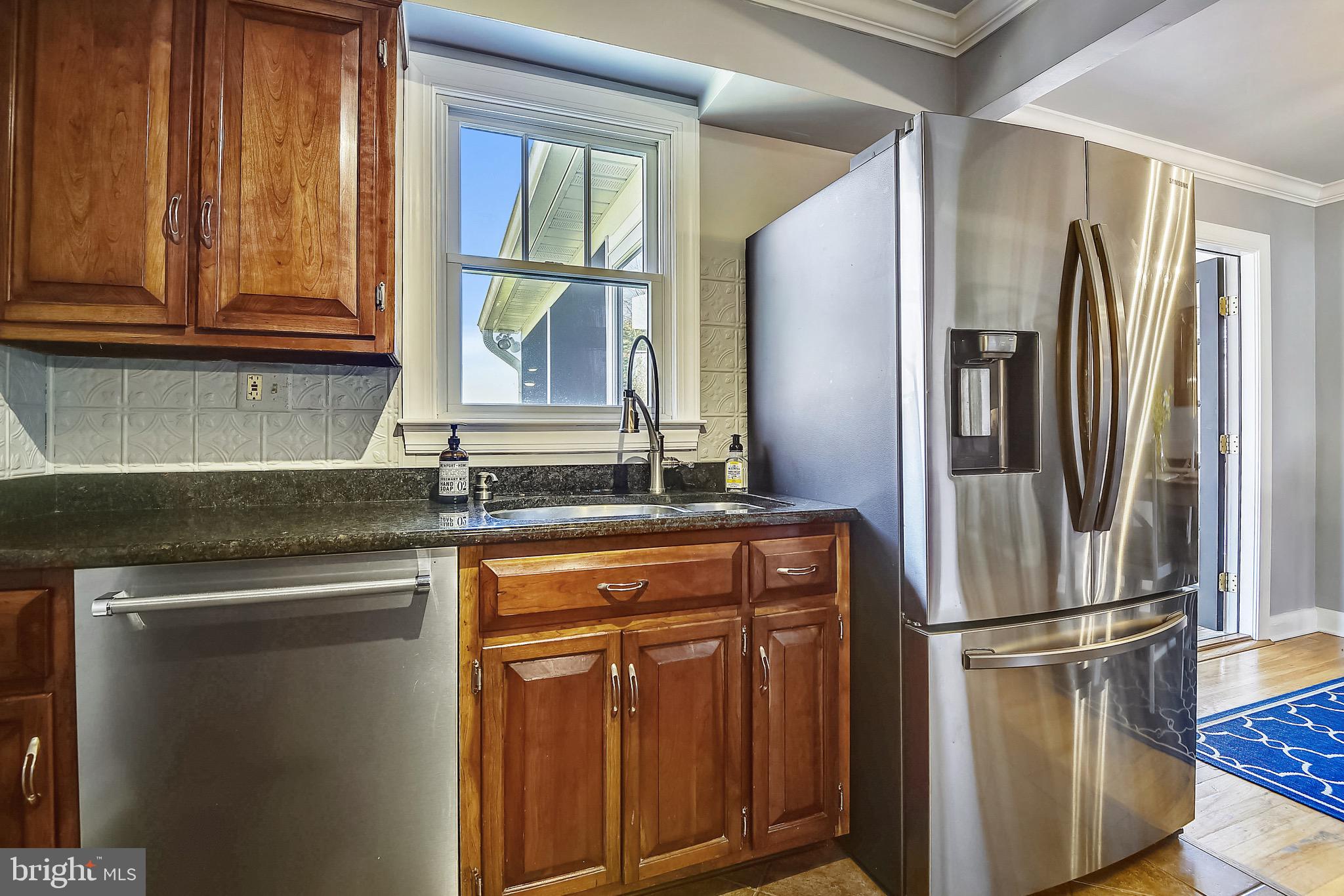 LONGVIEW ON MAGOTHY - Residential