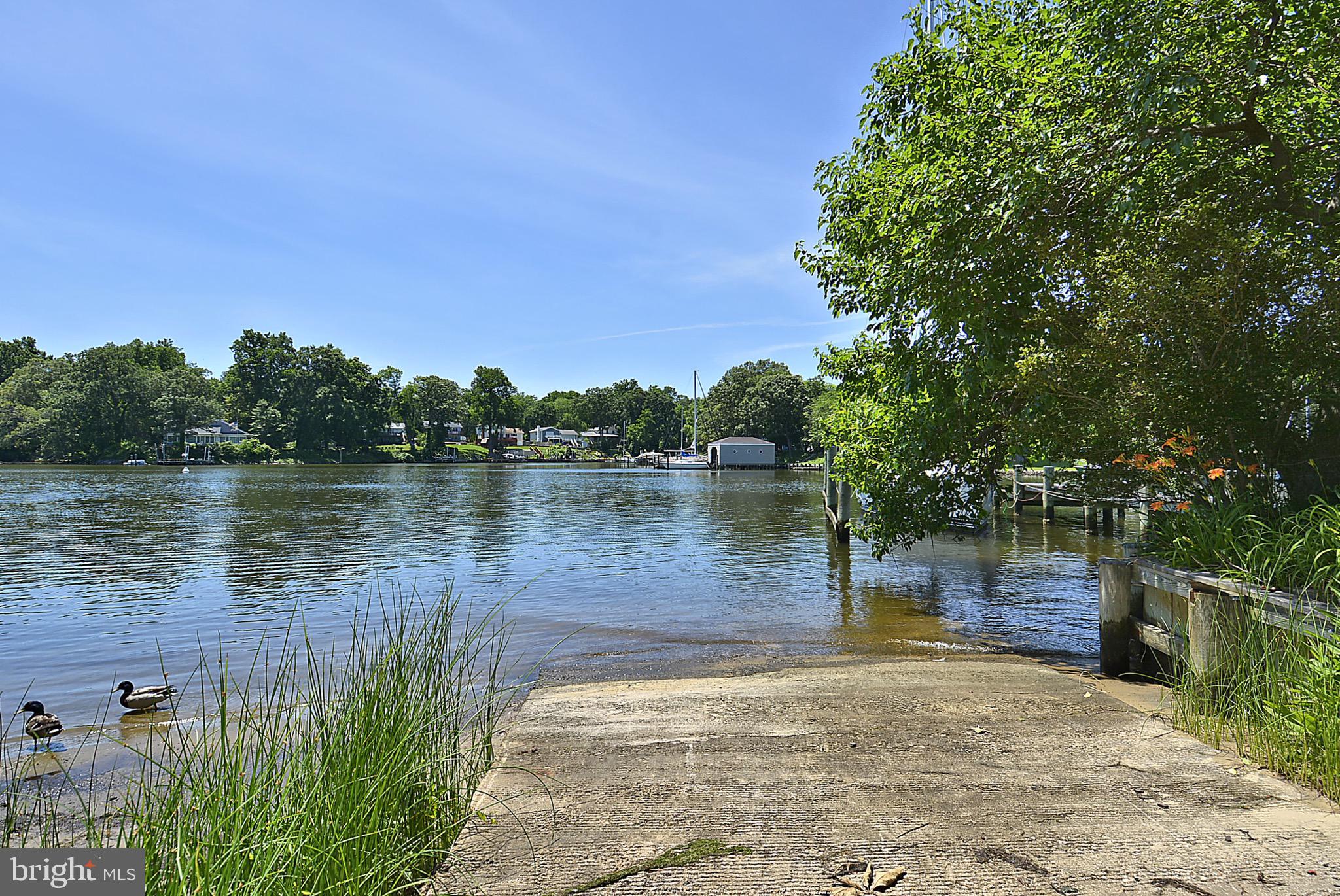 LONGVIEW ON MAGOTHY - Residential