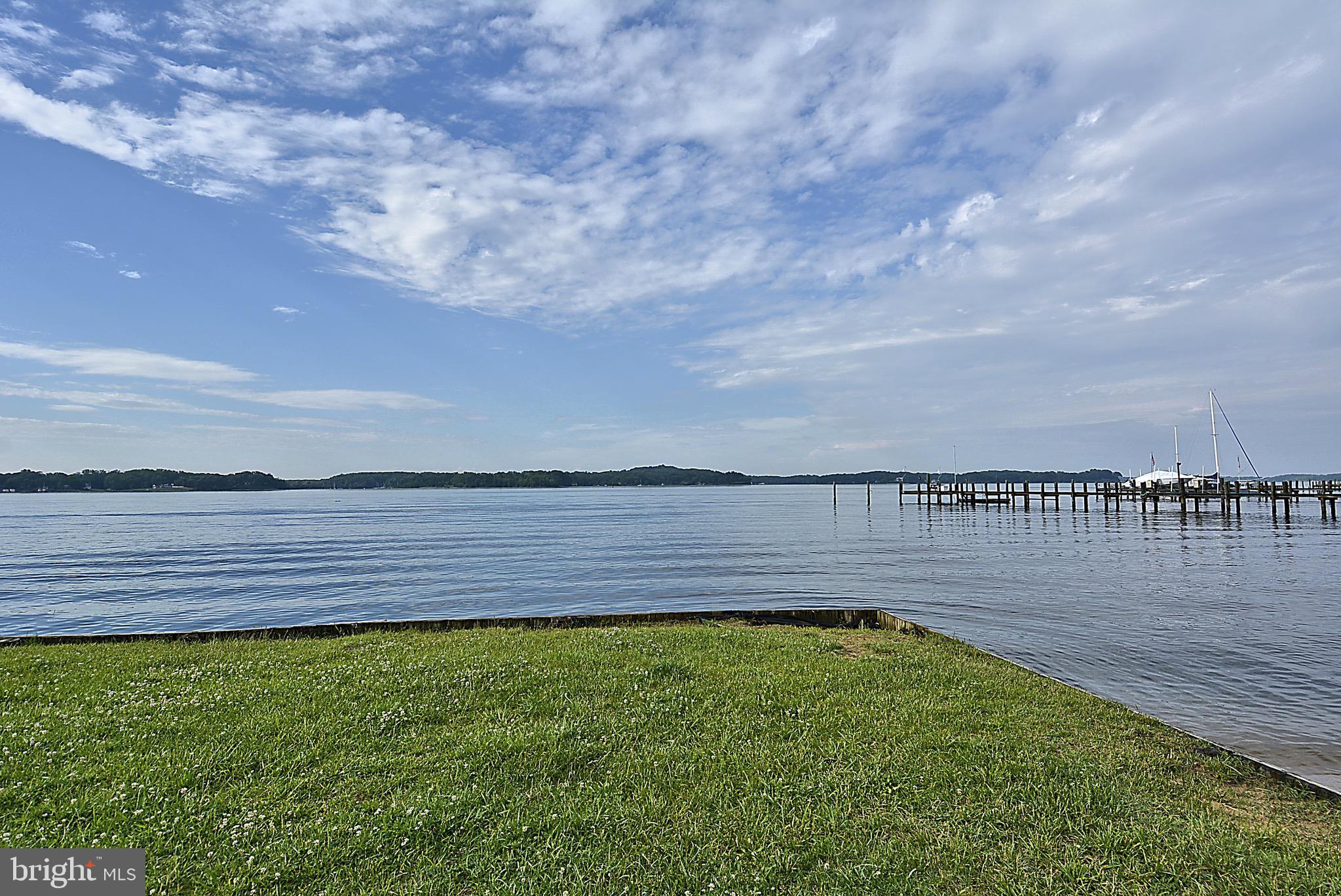 LONGVIEW ON MAGOTHY - Residential