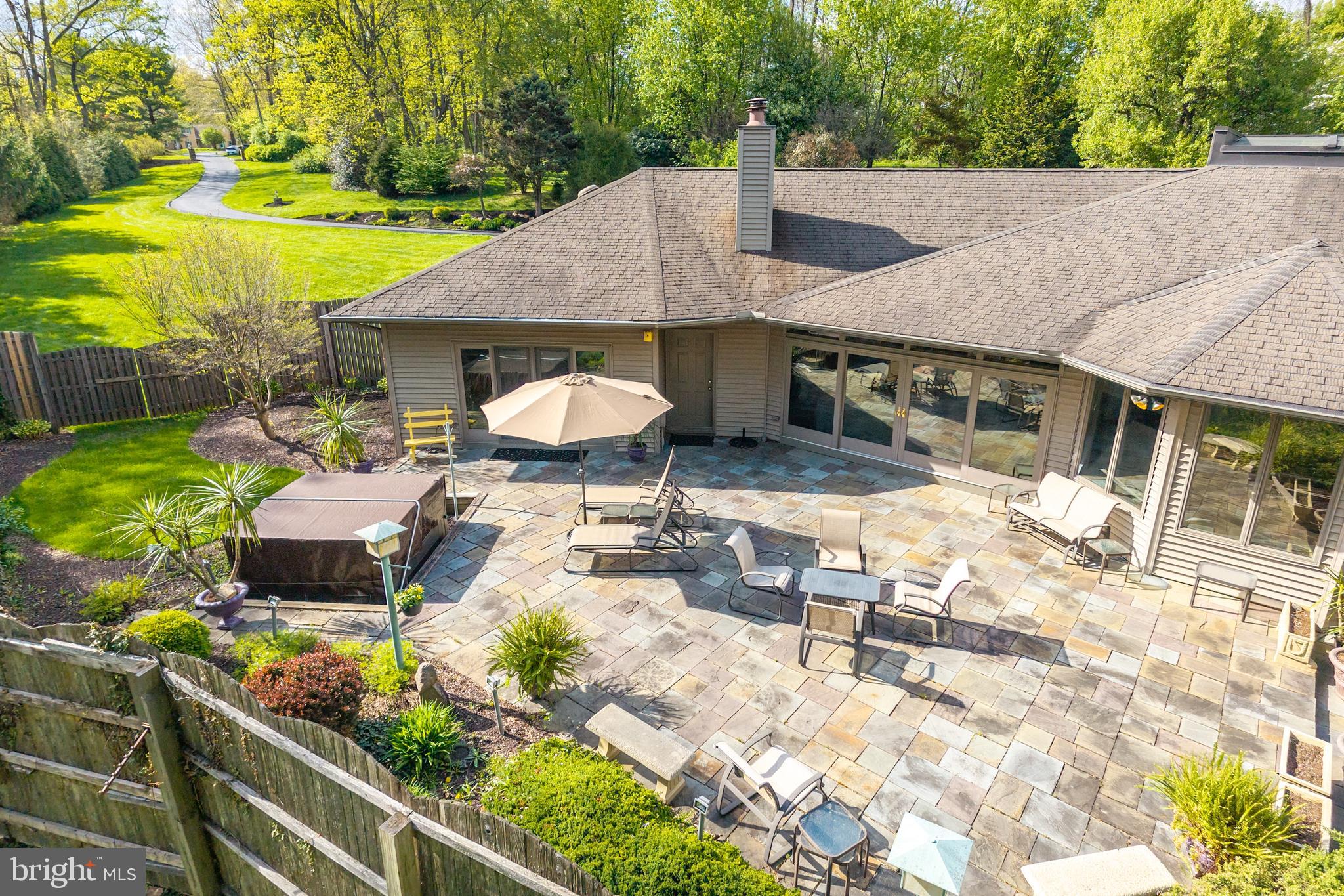 PINE HILL - Residential