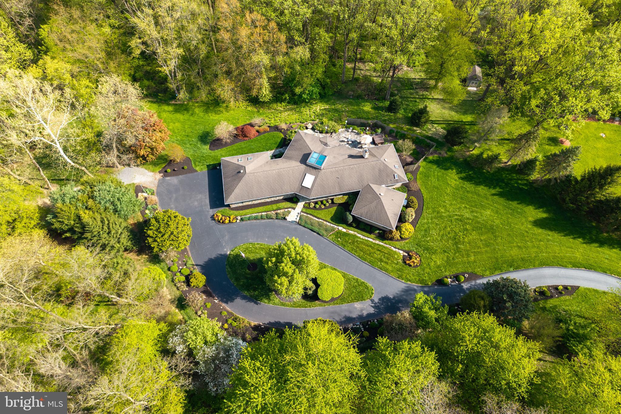 PINE HILL - Residential