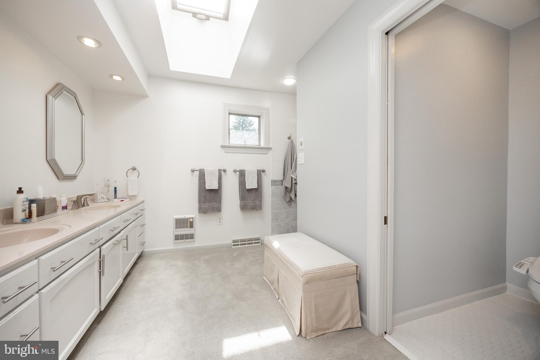 PINE HILL - Residential