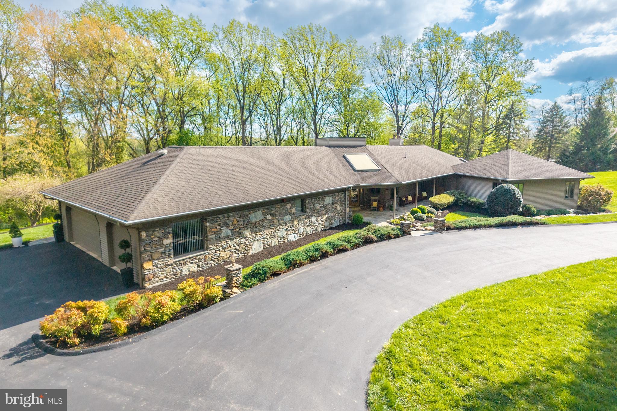 PINE HILL - Residential