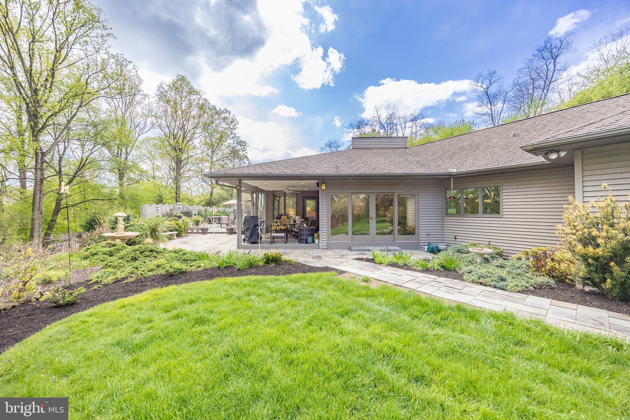 PINE HILL - Residential