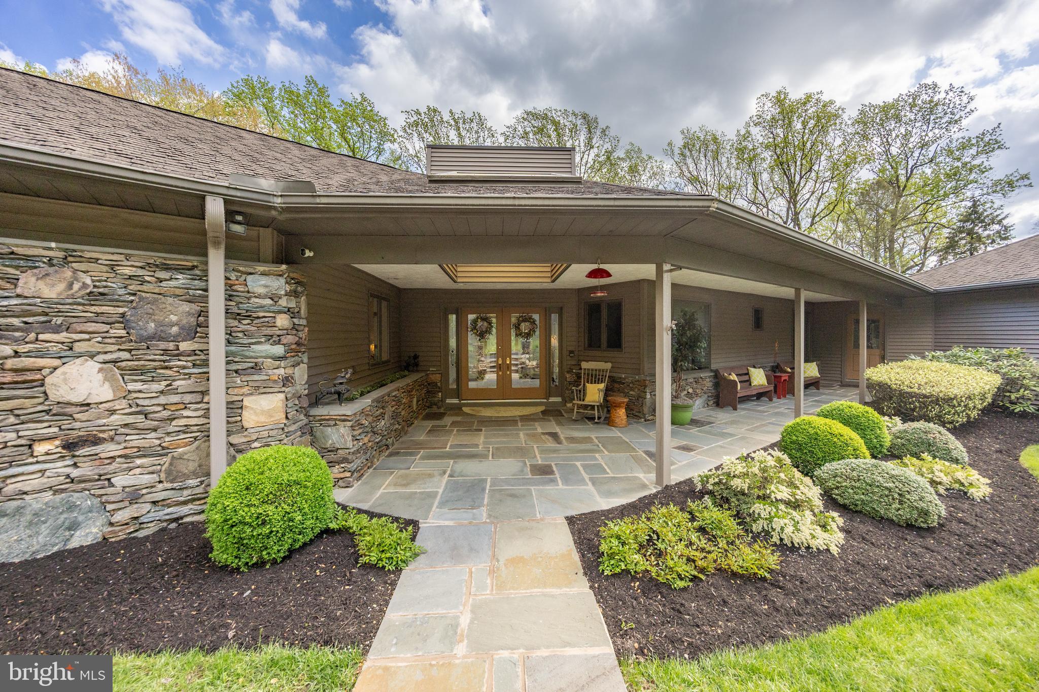 PINE HILL - Residential