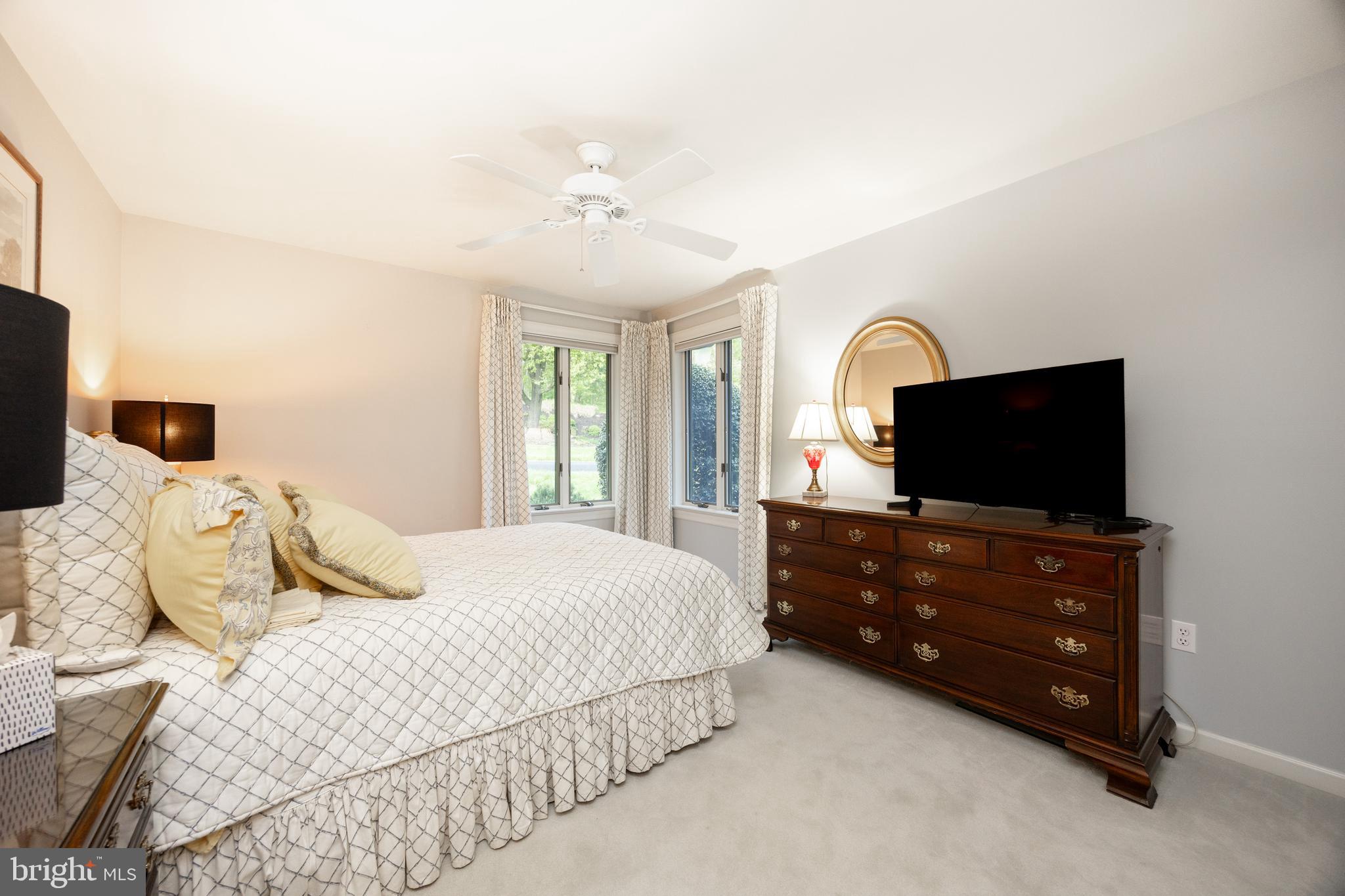PINE HILL - Residential