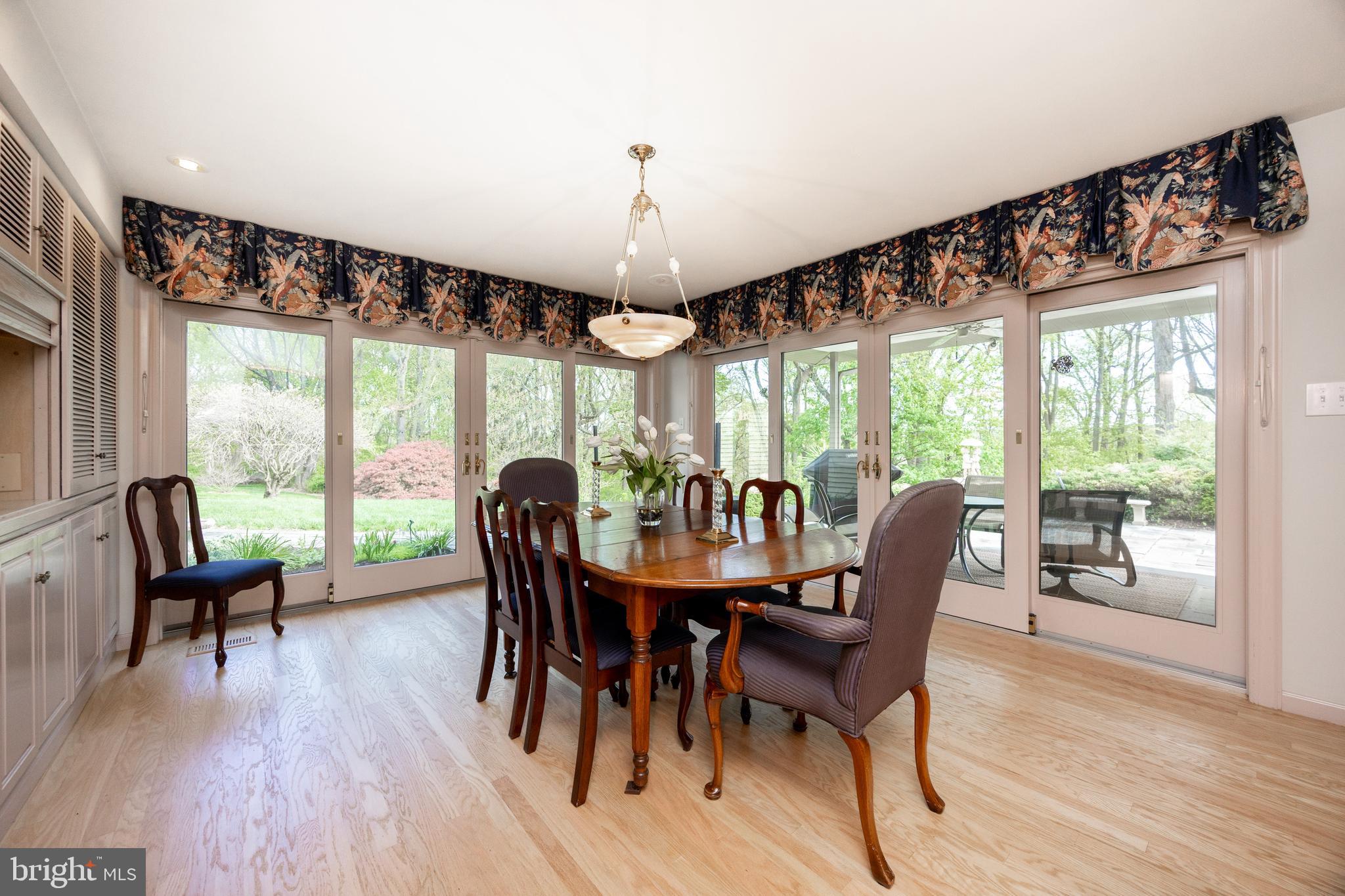 PINE HILL - Residential
