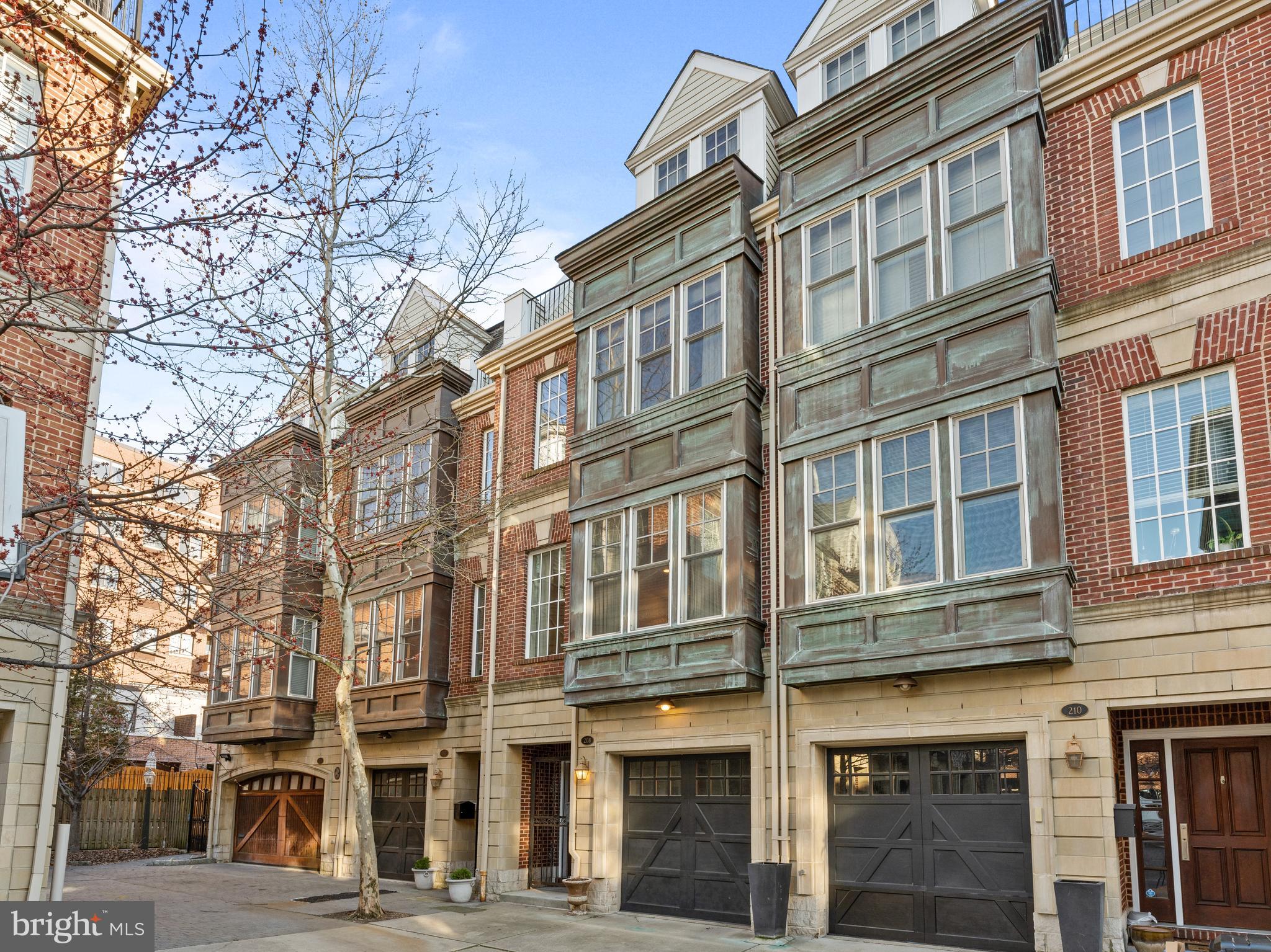 208 GASKILL STREET