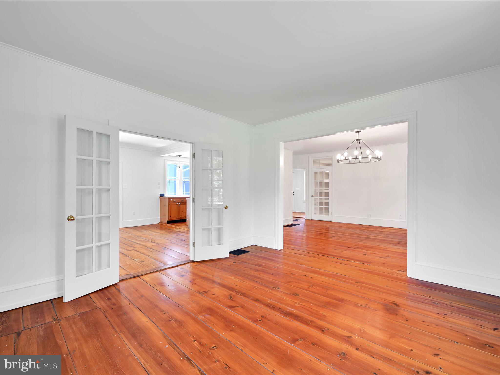 380 JUNIATA PKWY E