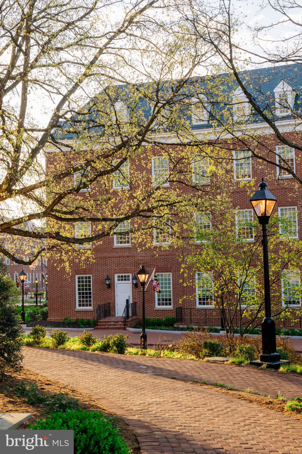 ANNAPOLIS COVE - Residential