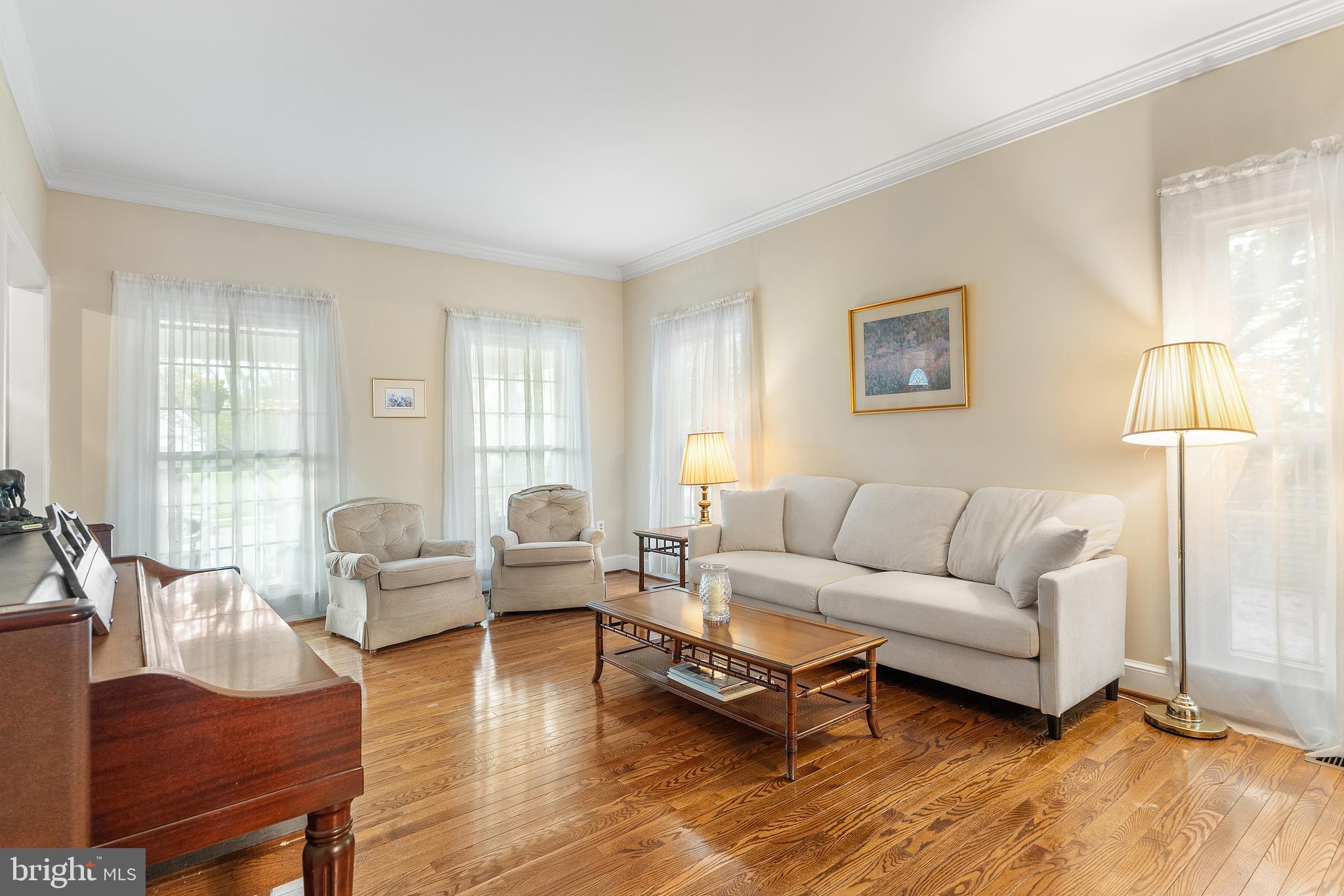 ANNAPOLIS COVE - Residential