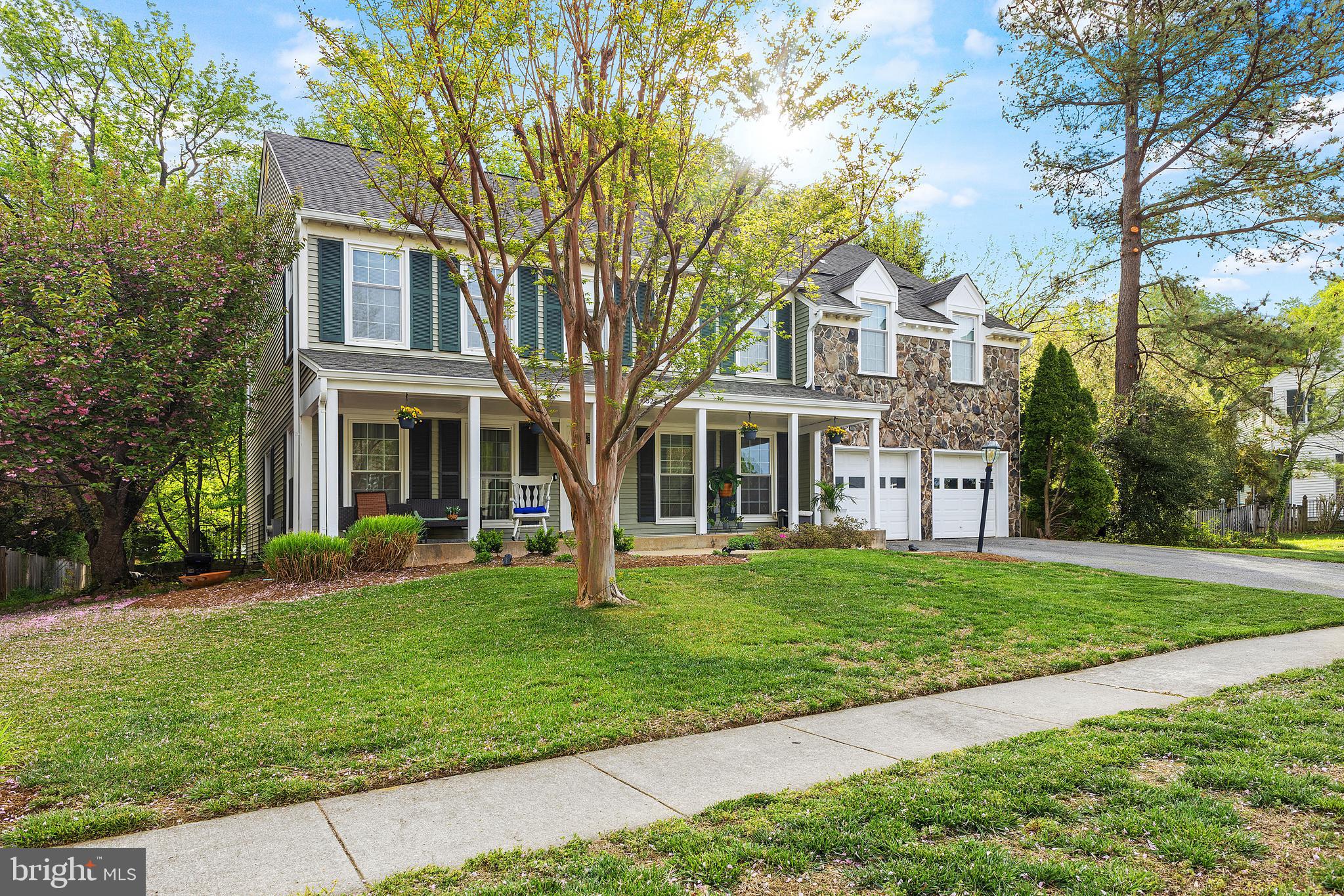 ANNAPOLIS COVE - Residential