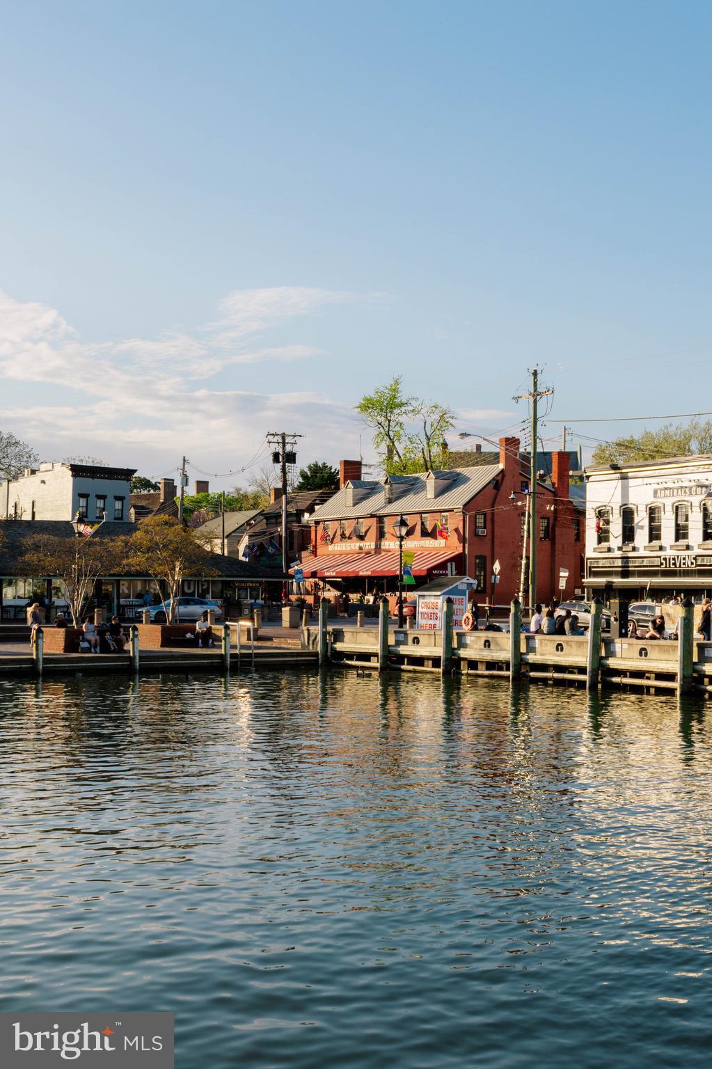 ANNAPOLIS COVE - Residential