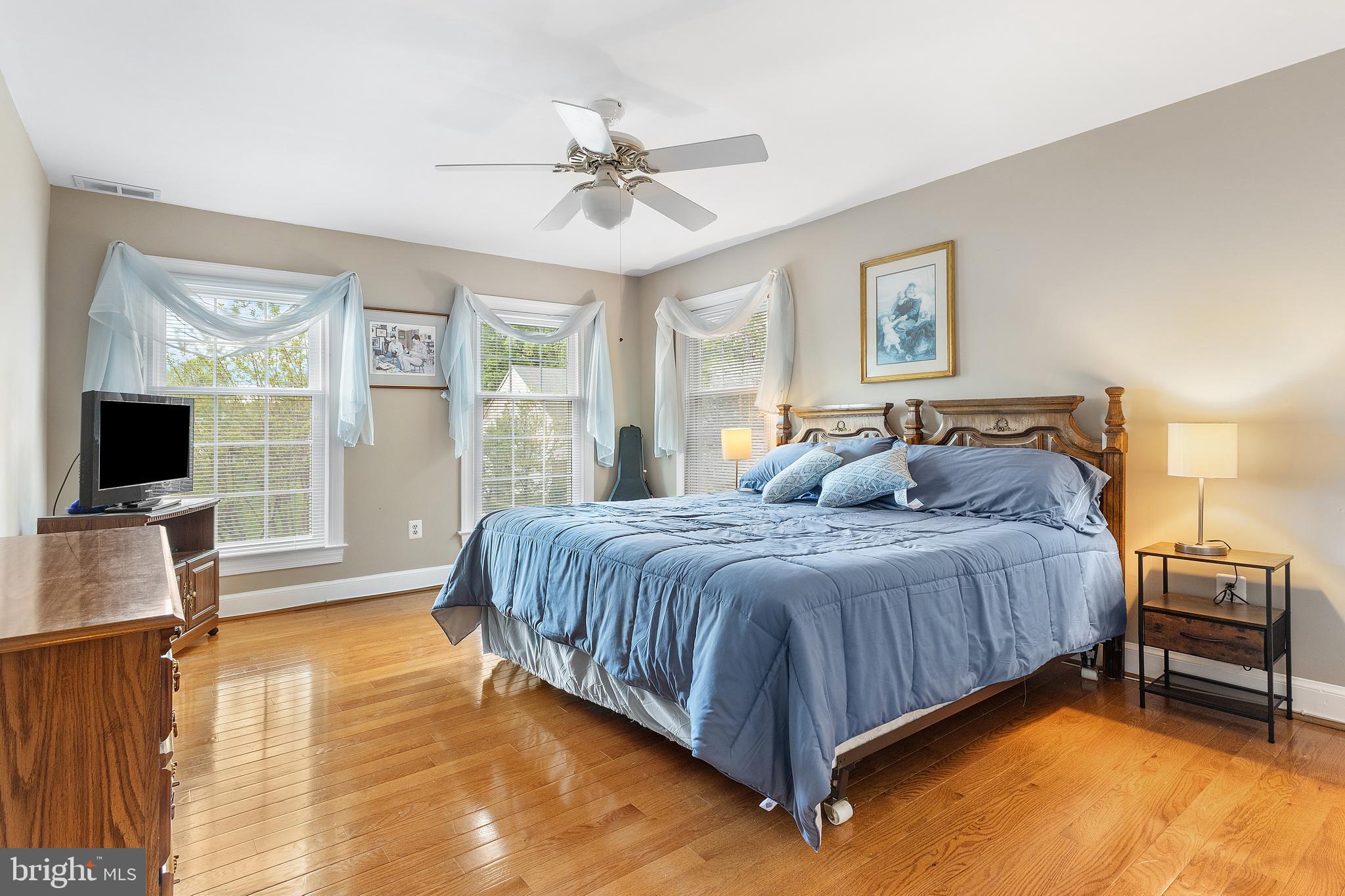 ANNAPOLIS COVE - Residential